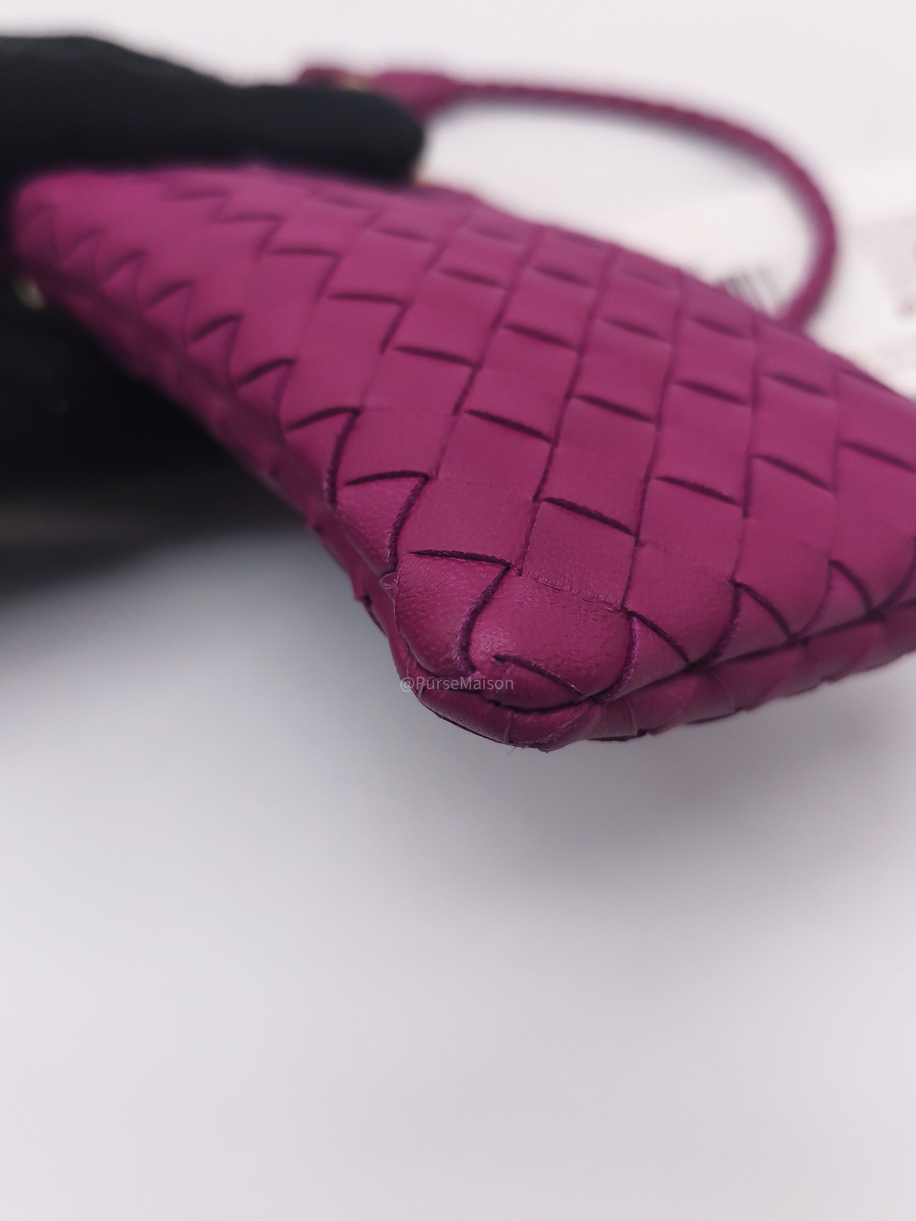 Bottega Veneta Pouch Card Holder in Vibrant Violet Intrecciato Nappa Woven Leather