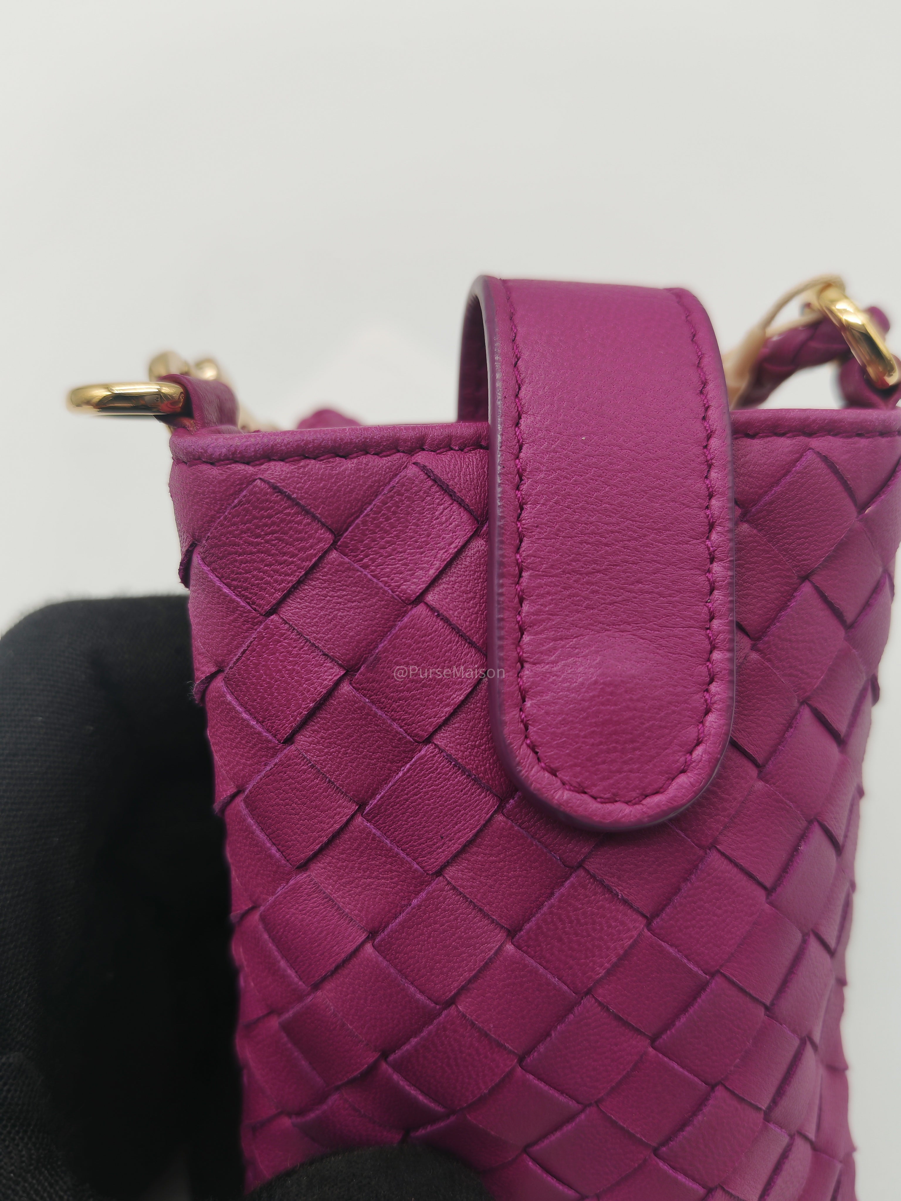 Bottega Veneta Pouch Card Holder in Vibrant Violet Intrecciato Nappa Woven Leather