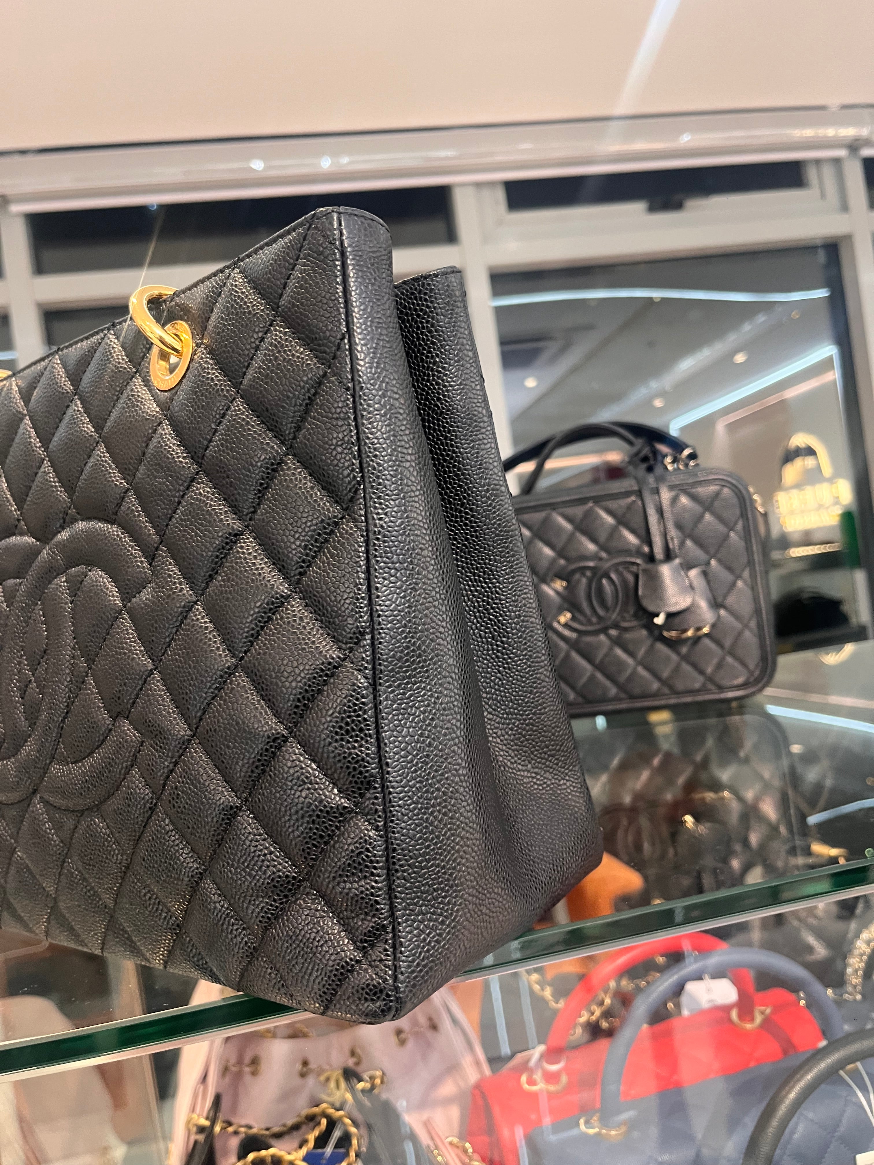 Chanel Grand Shopping Tote (GST) In Black Quilted Caviar Leather Series 14