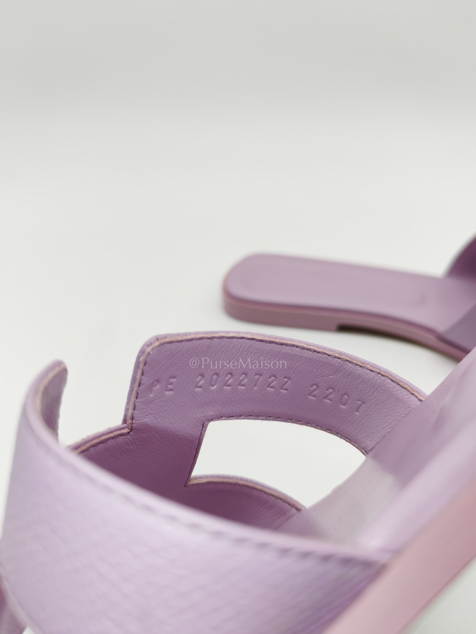 Oran Sandals in Violet Amethyste Epsom Calfskin Leather Size 38 (24cm)