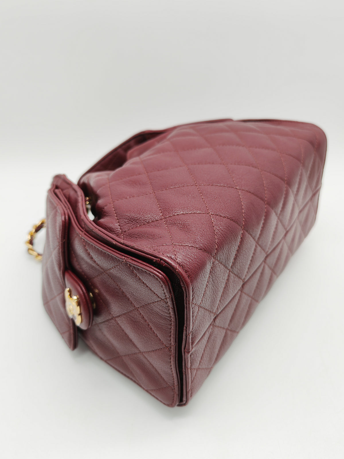 Chanel 25 Small in Burgundy Grained Calfskin Leather Shiny Gold Hardware (Microchip)