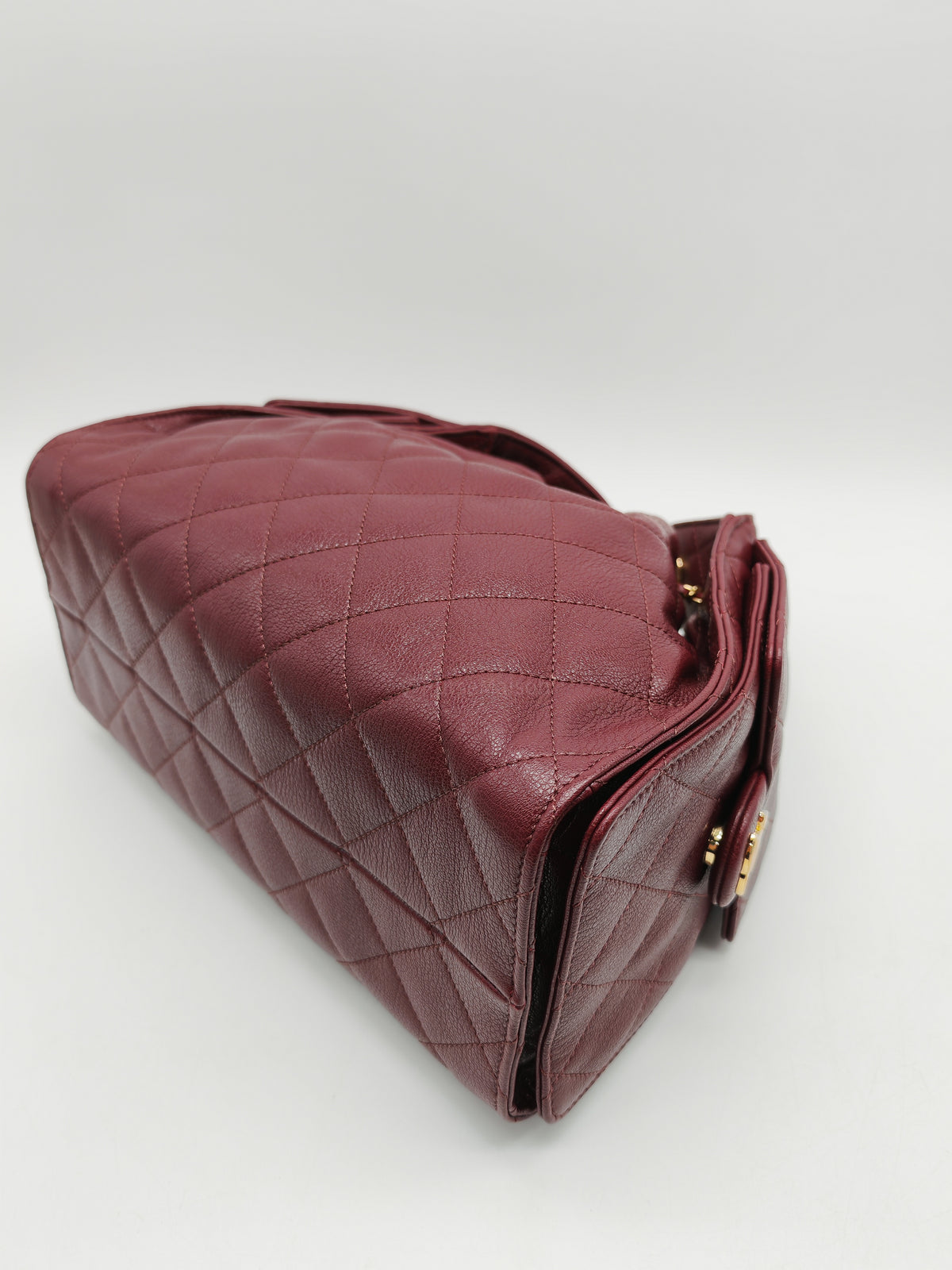 Chanel 25 Small in Burgundy Grained Calfskin Leather Shiny Gold Hardware (Microchip)