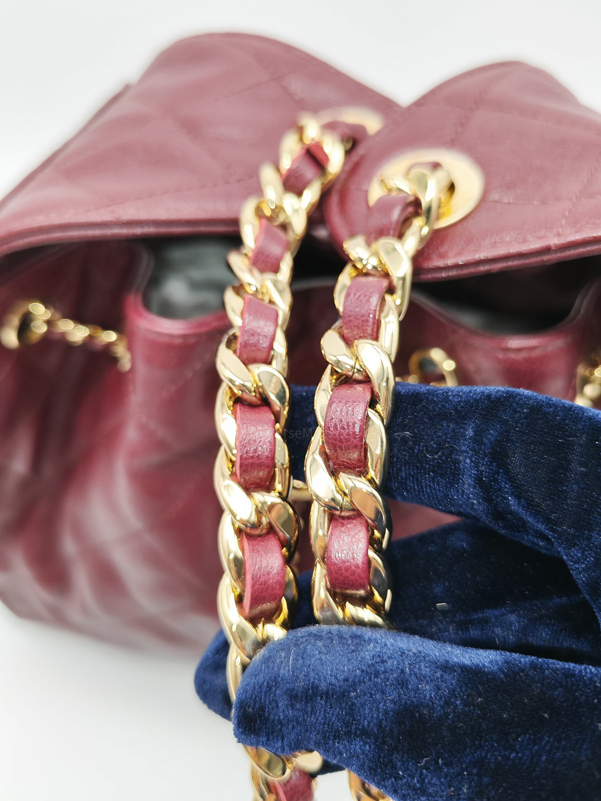 Chanel 25 Small in Burgundy Grained Calfskin Leather Shiny Gold Hardware (Microchip)
