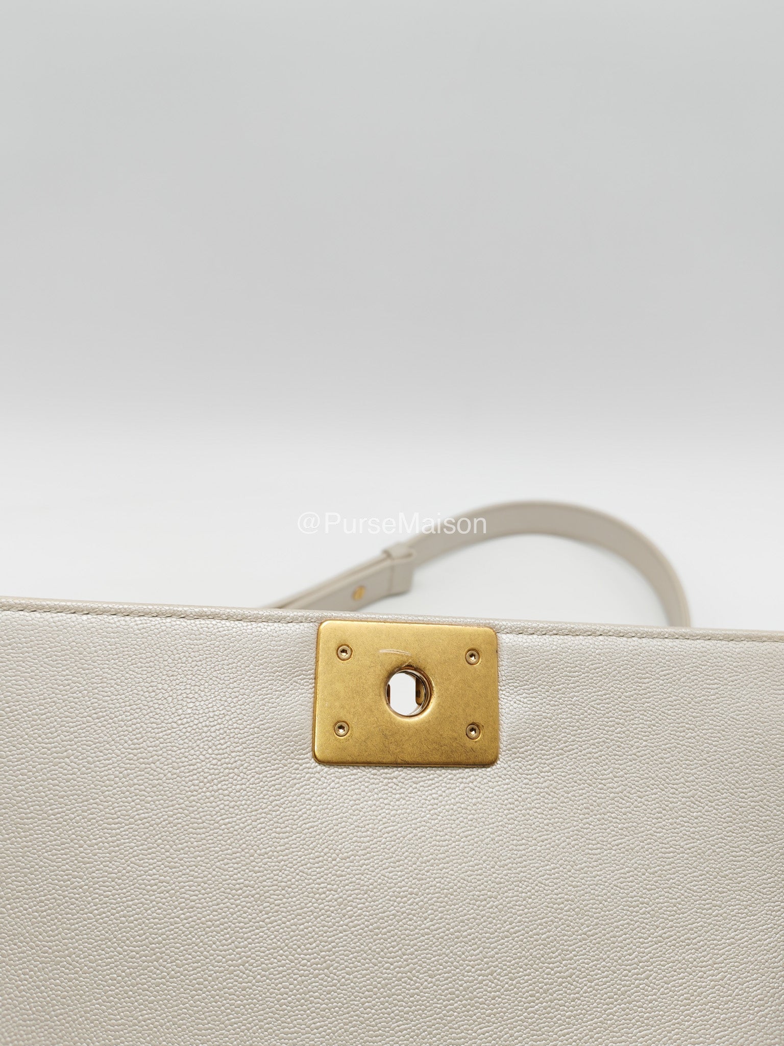 Chanel Boy Old Medium in Off-White Iridescent Quilted Caviar Leather and Aged Gold Hardware (Microchip)