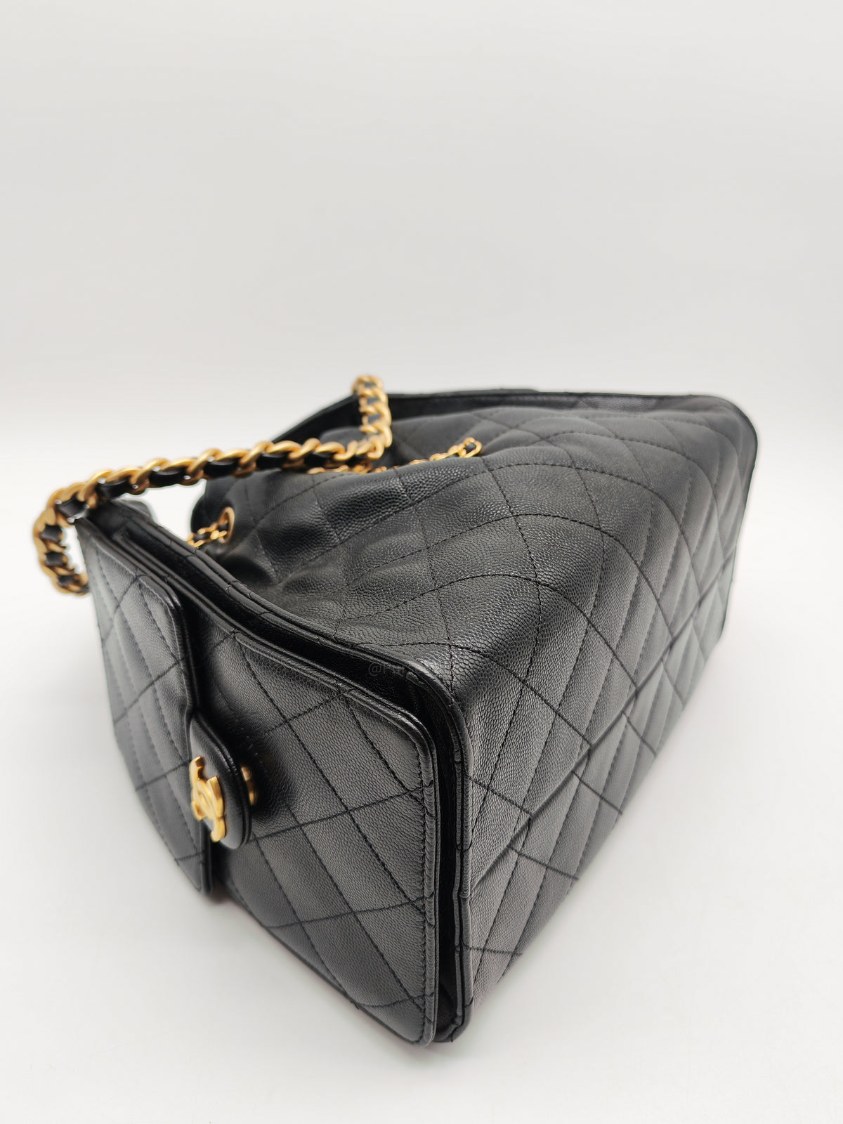 Chanel 25 Hobo Bag Small in Black Caviar Leather Aged Gold Hardware Microchip (A5****40)