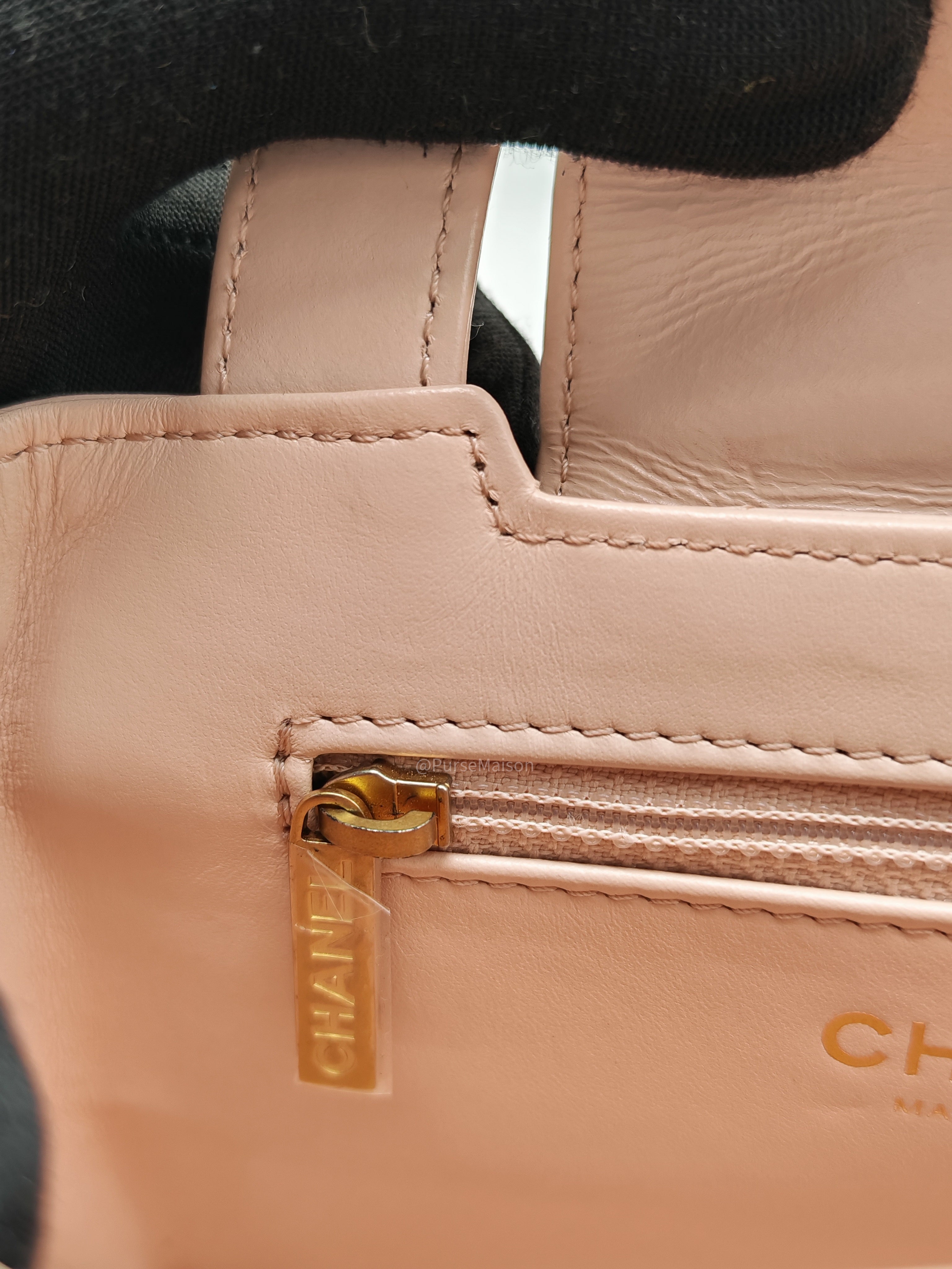 Chanel CC Kelly Small in Baby Pink Shinny Calfskin Leather Aged Gold Hardware Microchip(E8****T5)