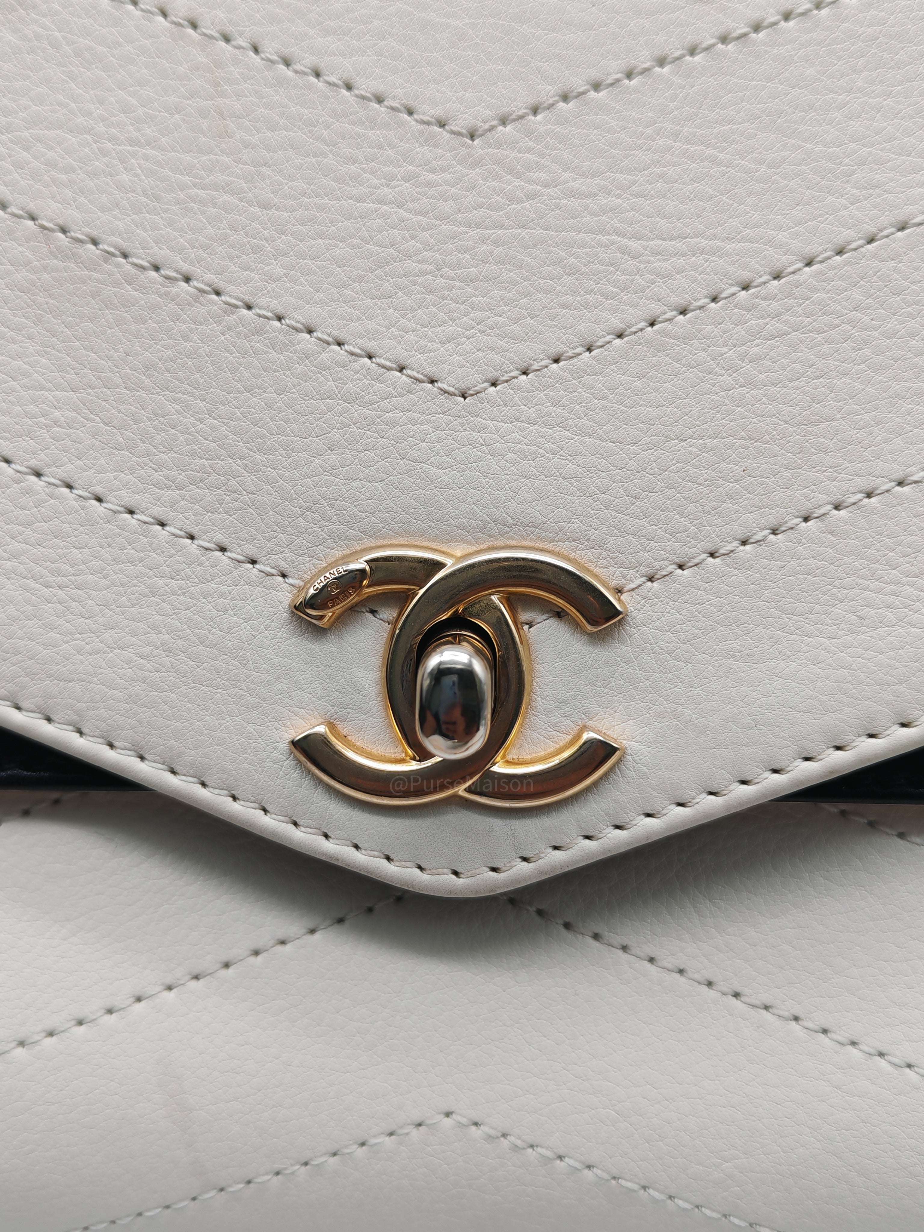 Chanel Envelope Flap Bag in White Chevron Calfskin Leather and Gold Hardware Series 27