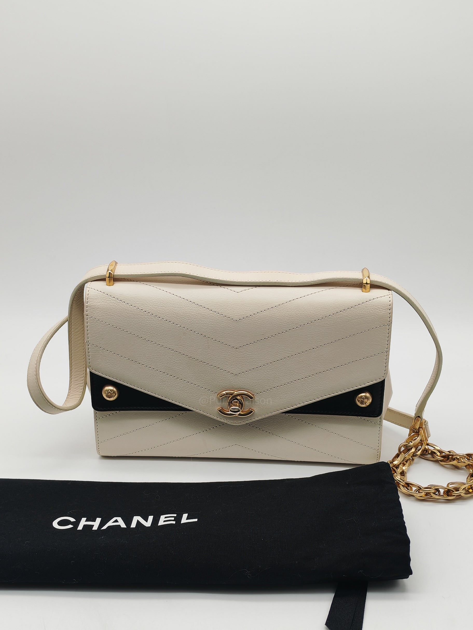 Chanel Envelope Flap Bag in White Chevron Calfskin Leather and Gold Hardware Series 27