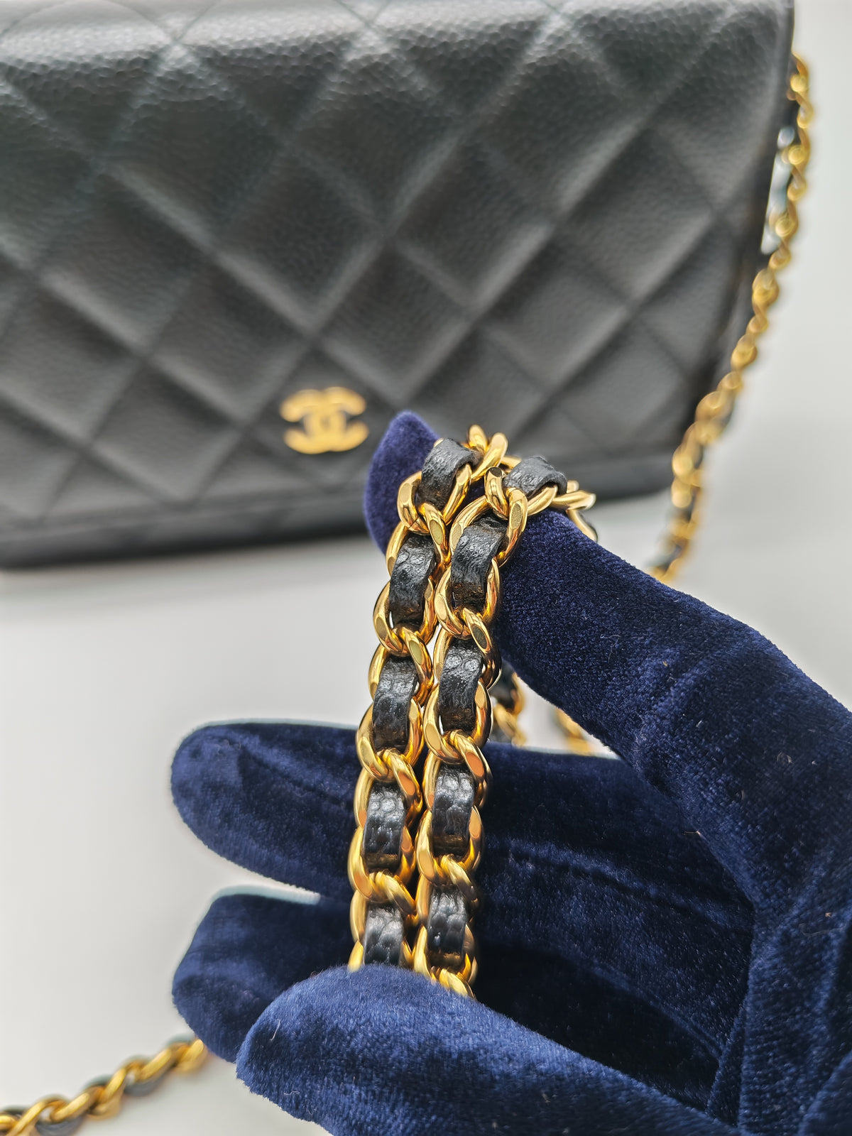 Chanel Classic Wallet on Chain (WOC) in Black Caviar Leather Gold Hardware Microchip(TG****E4)