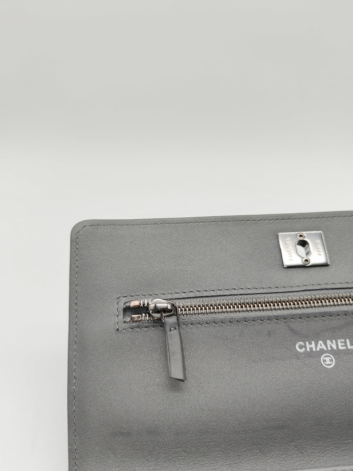 Chanel Classic Wallet on Chain (WOC) in Metallic Gray Alligator Leather and Silver Hardware Series 25