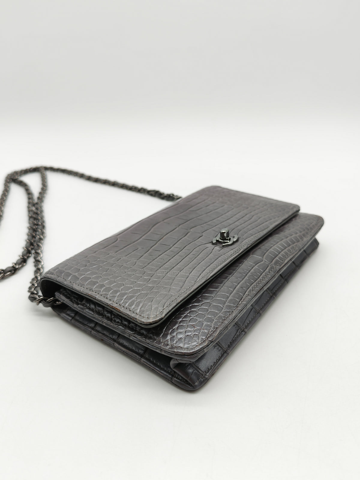 Chanel Classic Wallet on Chain (WOC) in Metallic Gray Alligator Leather and Silver Hardware Series 25