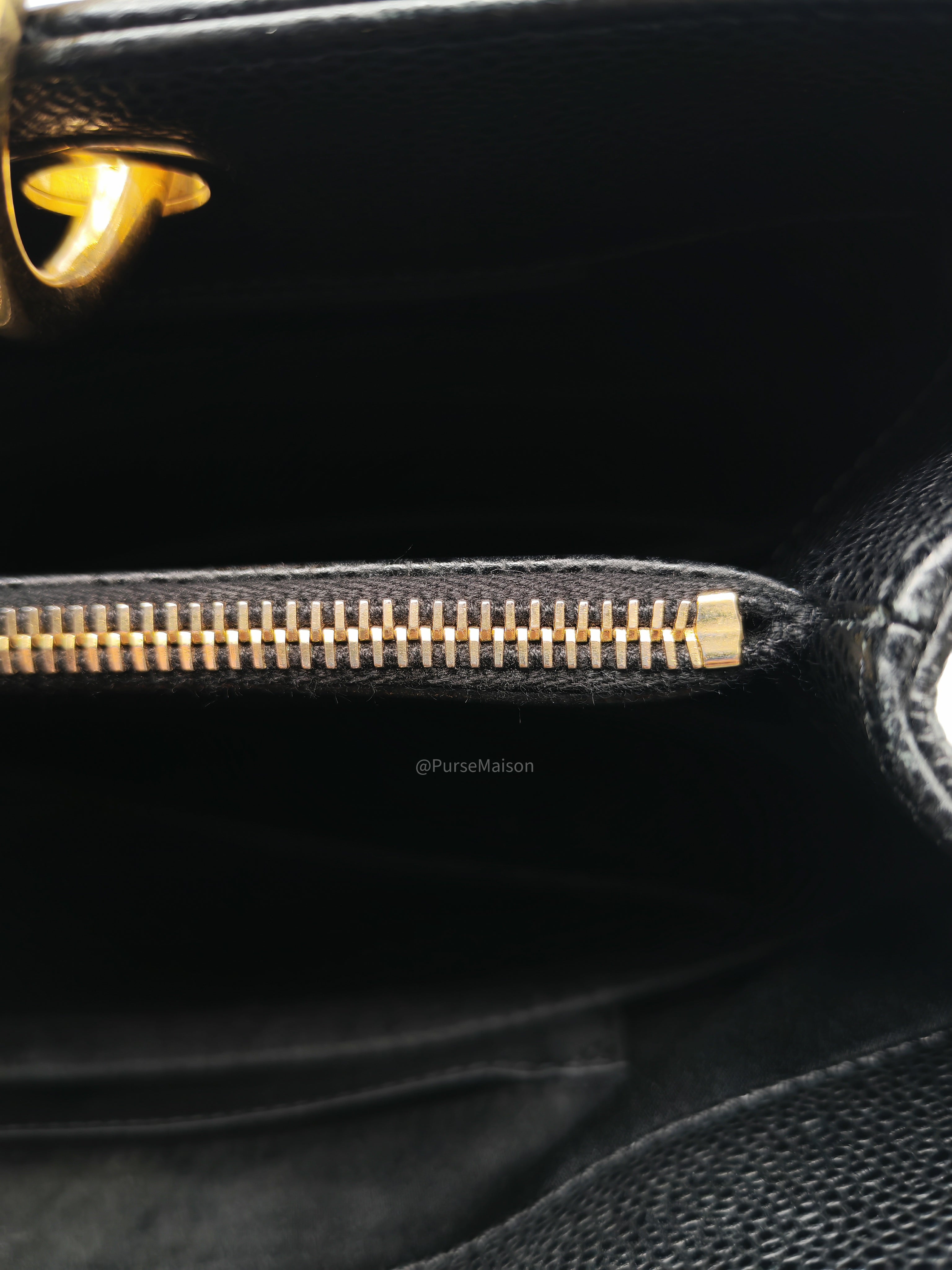 Chanel Grand Shopping Tote Bag (GST) in Black Quilted Caviar Leather and Gold Hardware Series 17