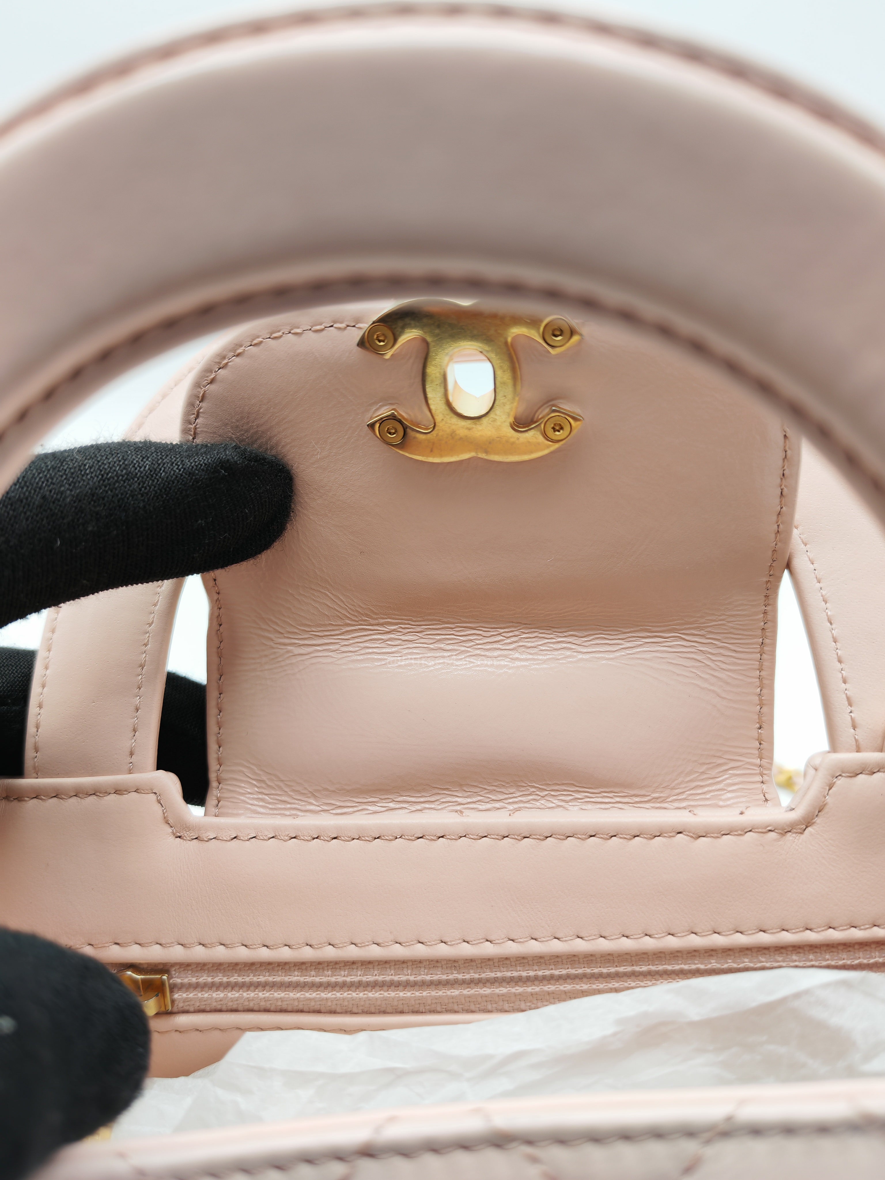 Chanel CC Kelly Small in Baby Pink Shiny Aged Calfskin Leather and Aged Gold Hardware Microchip