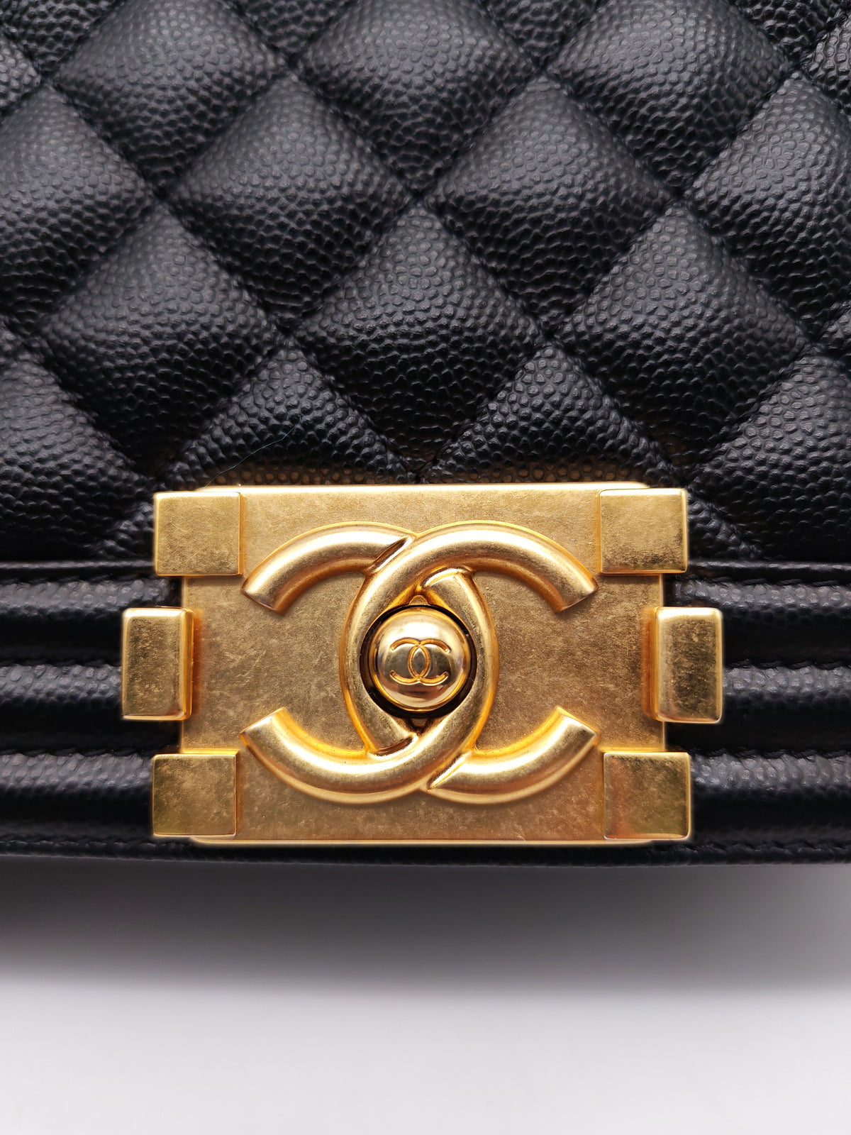 Chanel Boy Old Medium in Black Caviar Leather and Aged Gold Hardware Microchip (A9****U6)