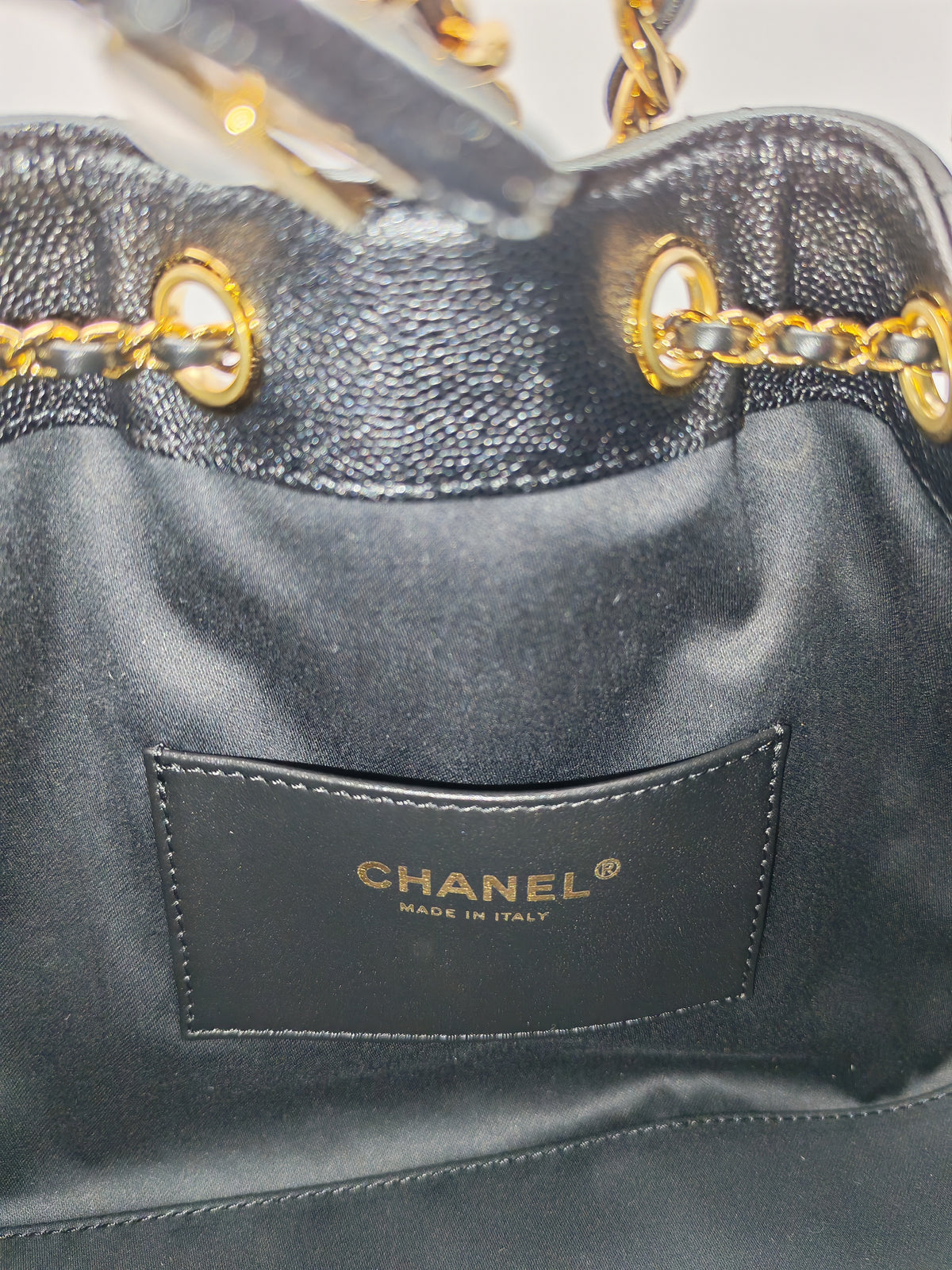 Chanel 25 Hobo Bag Small in Black Caviar Leather Shiny Gold Hardware Microchip (XX****28)