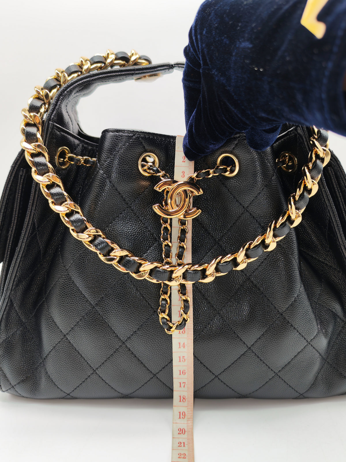 Chanel 25 Hobo Bag Small in Black Caviar Leather Shiny Gold Hardware Microchip (XX****28)