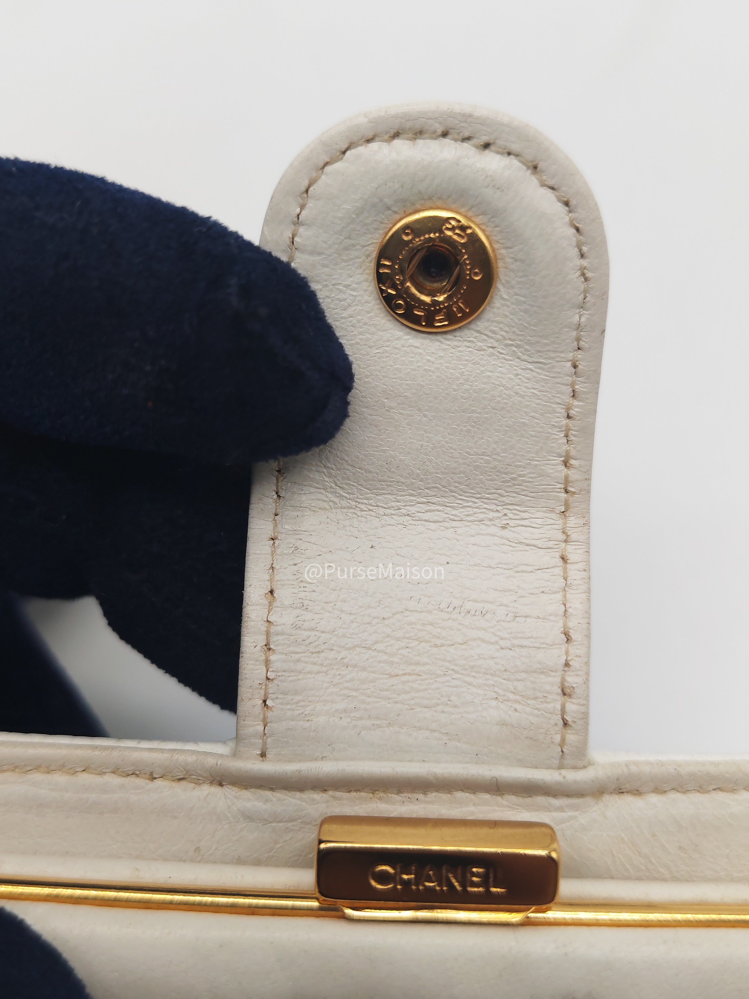 Chanel Timeless CC Long Bifold Wallet in White Caviar Leather and Gold Hardware Series 5