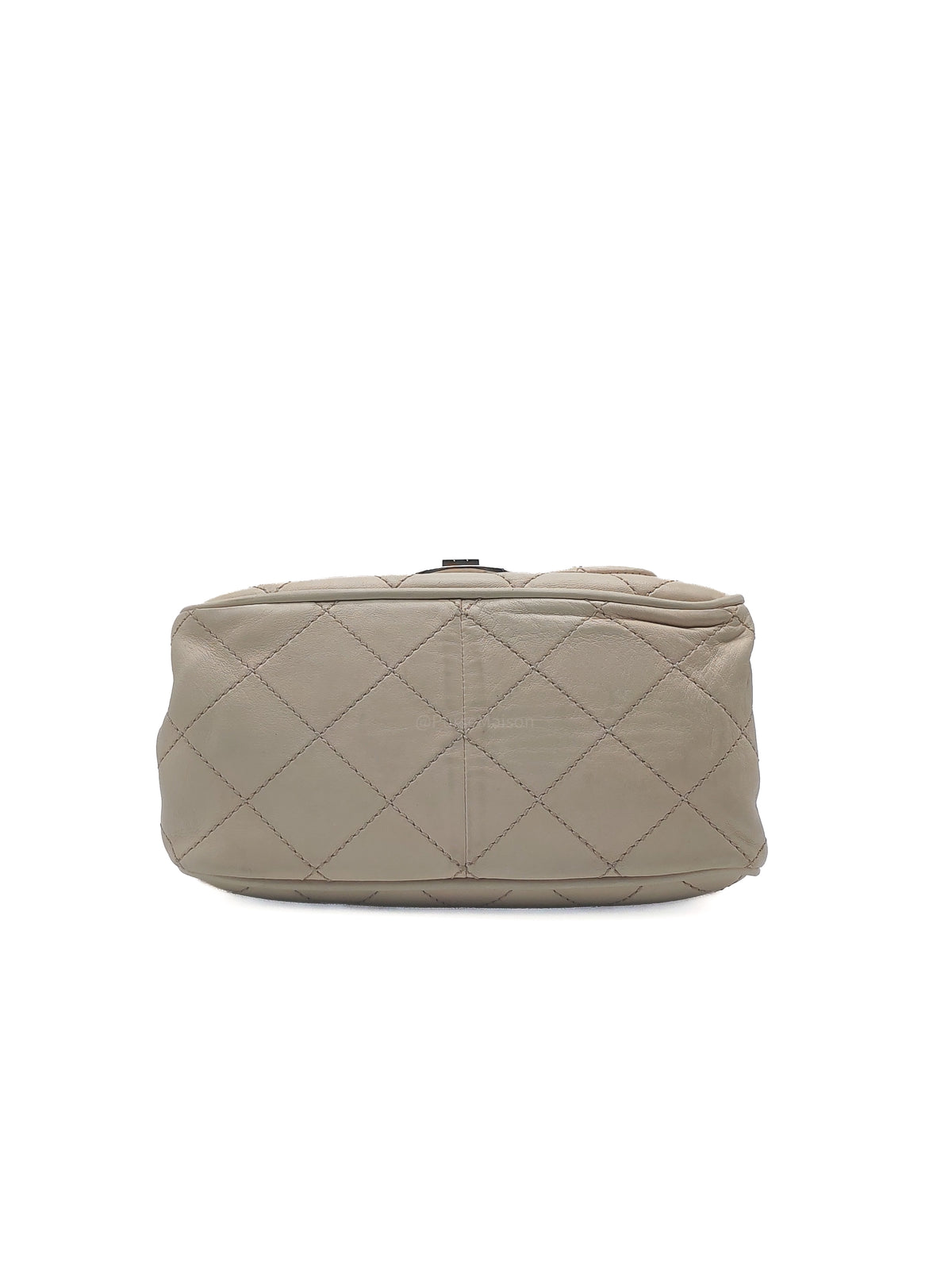 Chanel Vintage Ultimate Stitch 2.55 Reissue Flap Bag in Beige Cream Lambskin Leather Silver Hardware (Series 10)