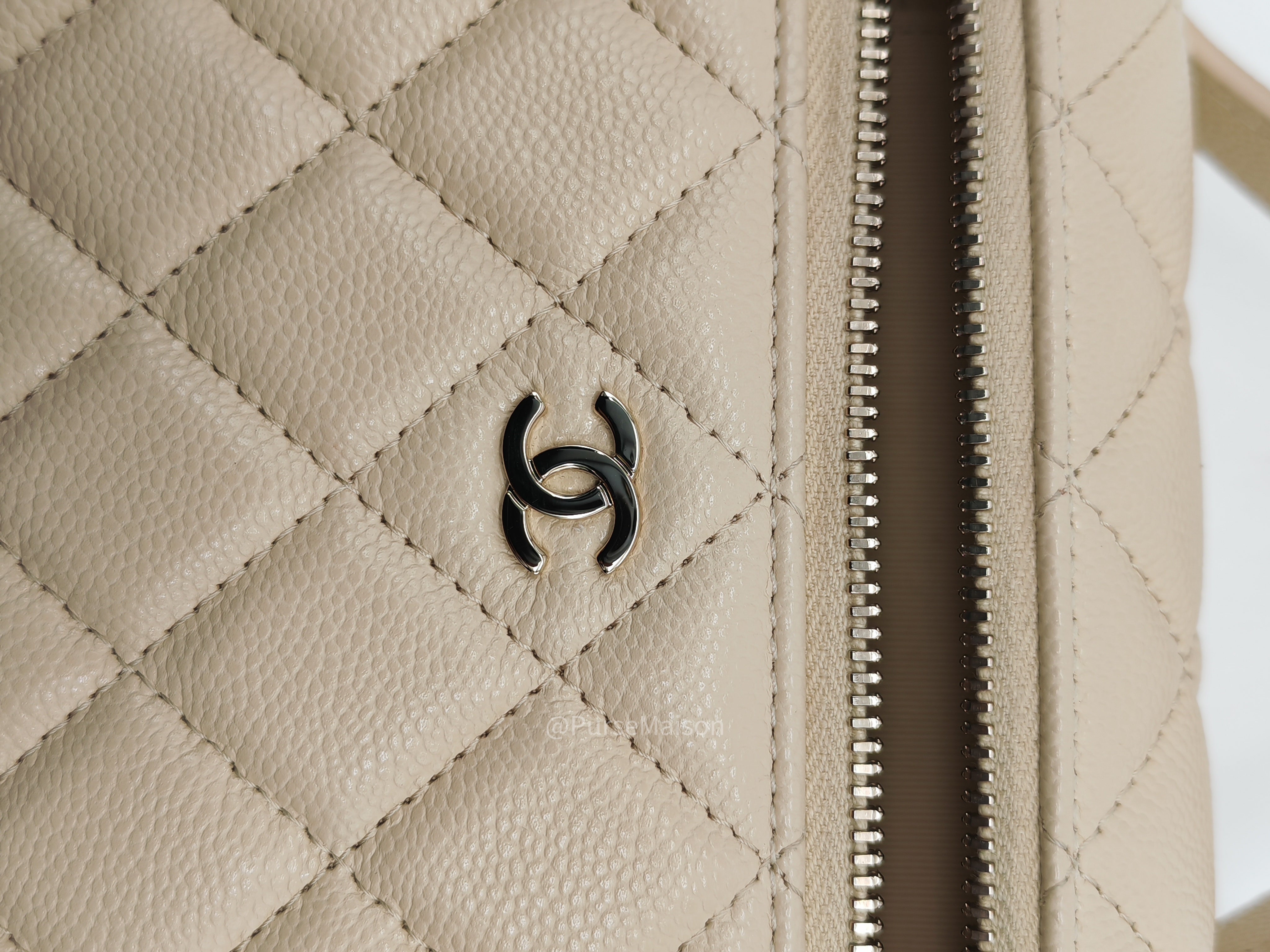 Chanel Top Handle Vanity Case in Light Beige Caviar Leather Light Gold Hardware (Microchip)