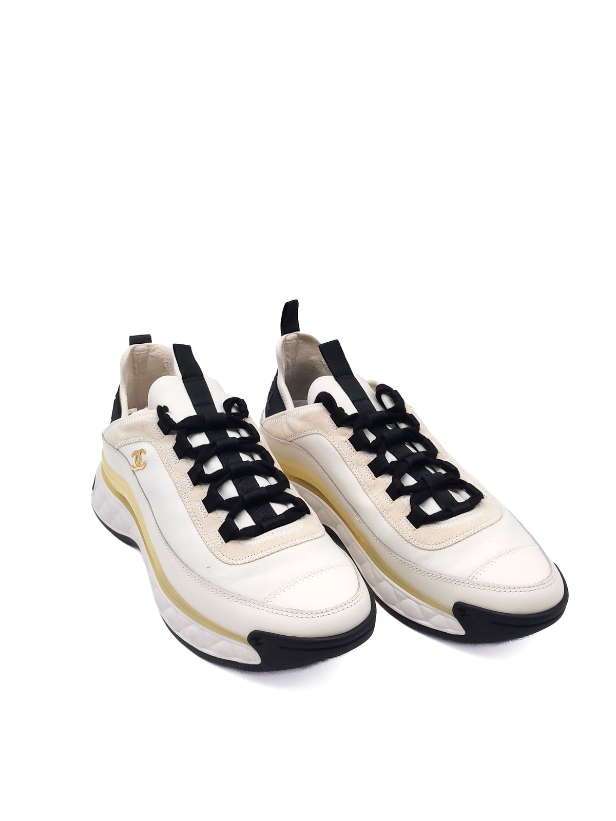 Chanel Velvet Calfskin and Mixed Fibers CC Sneakers Size 39.5 EU (29 cm)