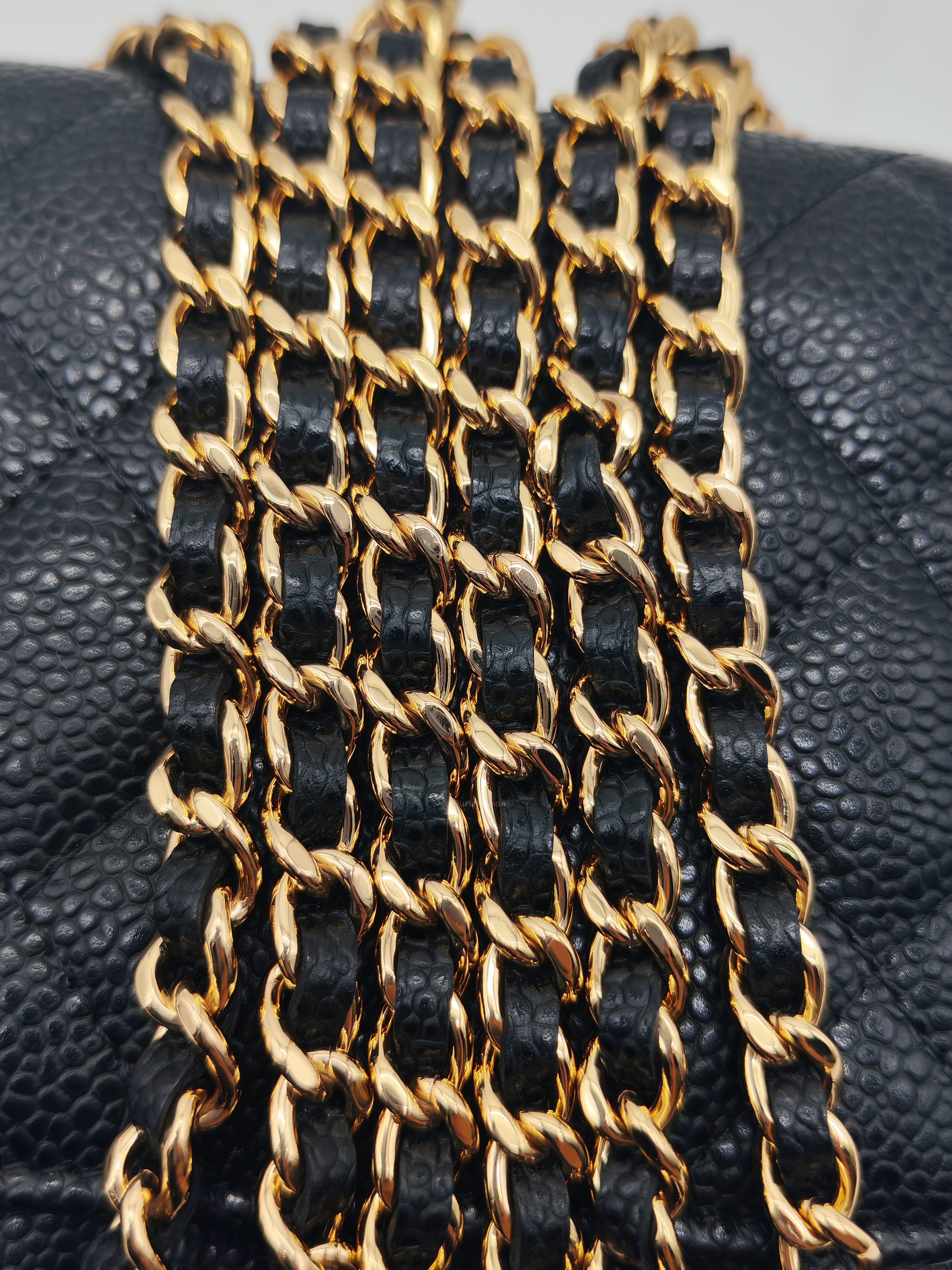 Chanel Classic Wallet on Chain (WOC) in Black Caviar Leather Silver Hardware Series (29****17)
