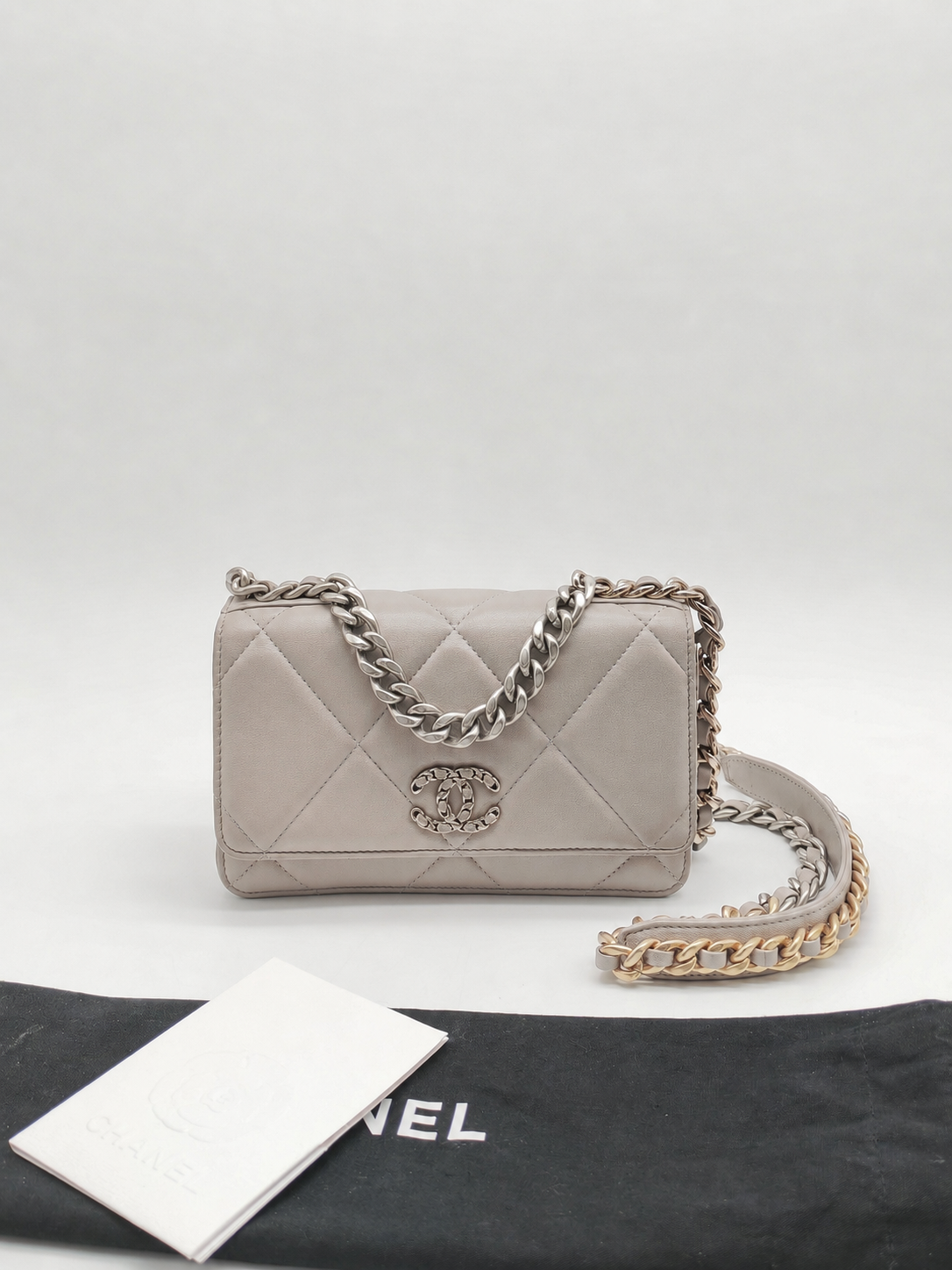 Wallet on Chain in Gray Lambskin Leather & Mixed Hardware Microchip