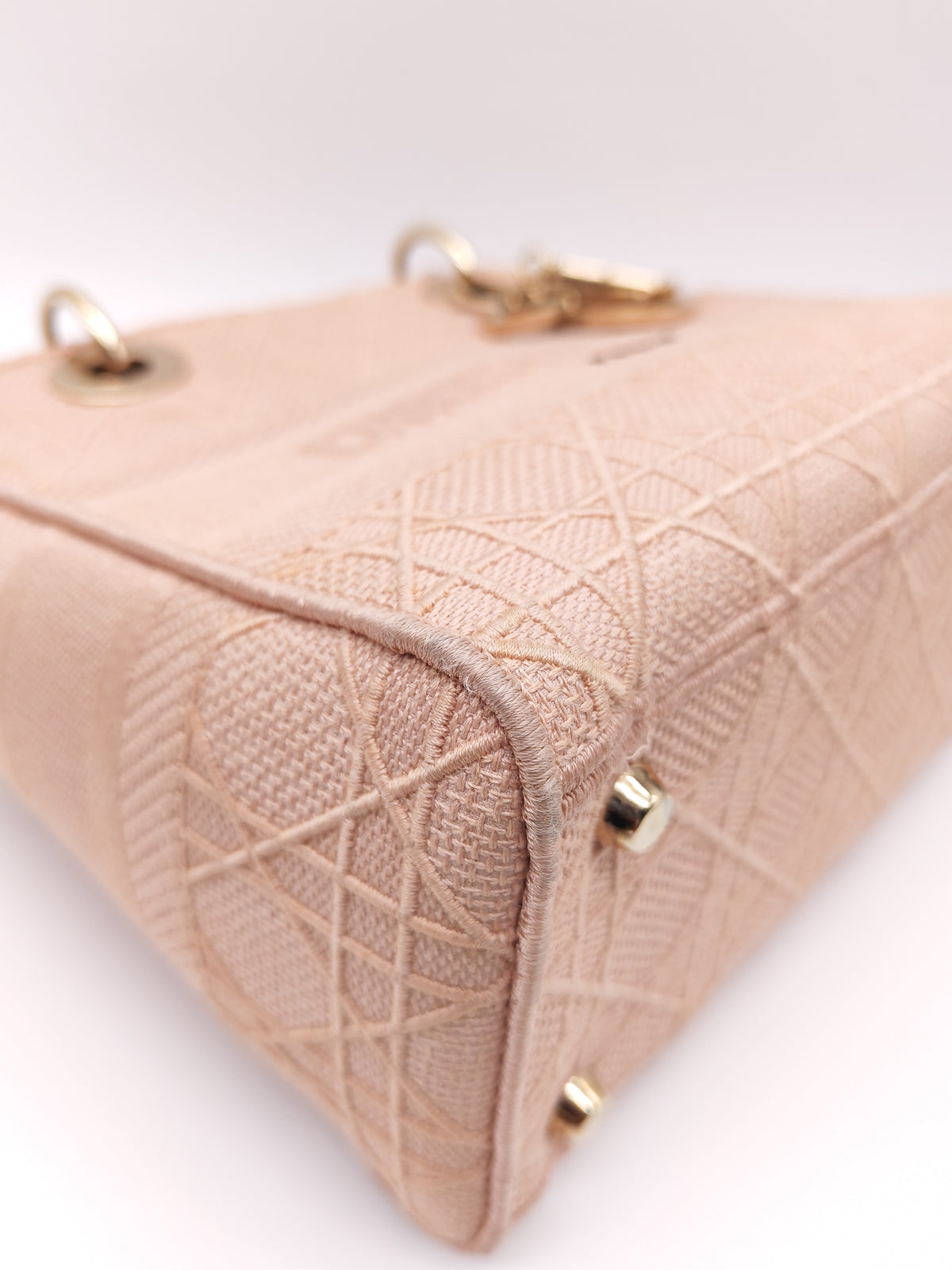 Christian Dior Lady D-Lite Medium Bag in Blush Rose Cannage Embroidery Canvas and Light Gold Hardware