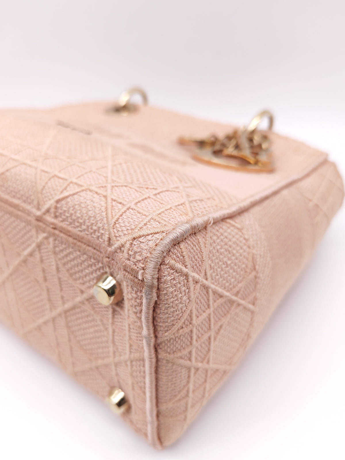 Christian Dior Lady D-Lite Medium Bag in Blush Rose Cannage Embroidery Canvas and Light Gold Hardware
