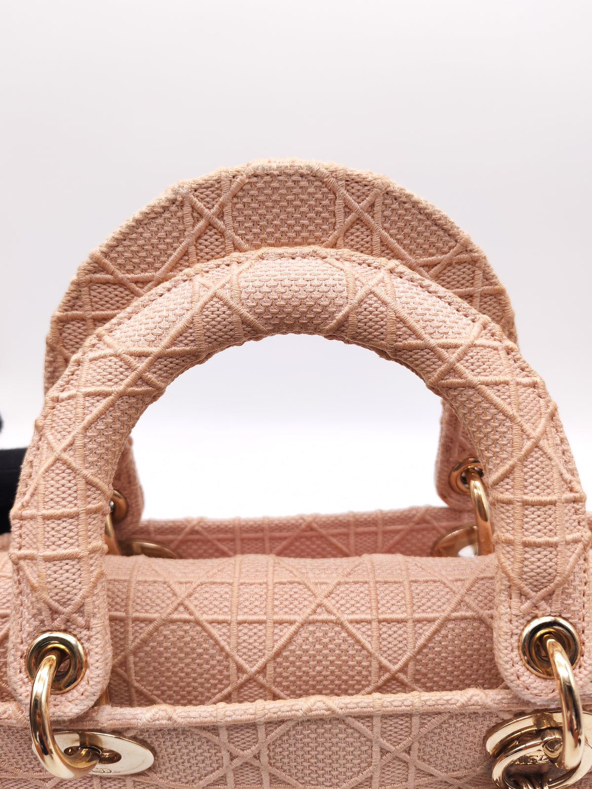 Christian Dior Lady D-Lite Medium Bag in Blush Rose Cannage Embroidery Canvas and Light Gold Hardware
