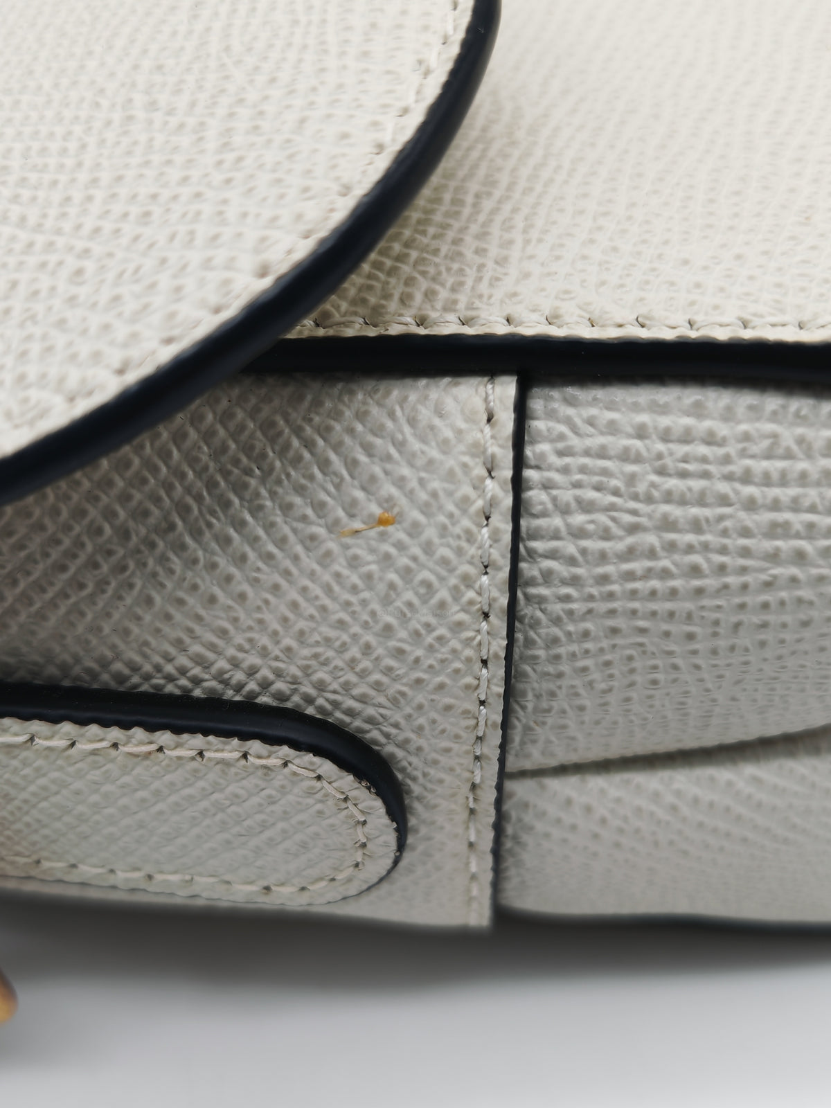 Christian Dior Saddle Bag Medium in White Grained Calfskin Leather and Aged Gold Hardware