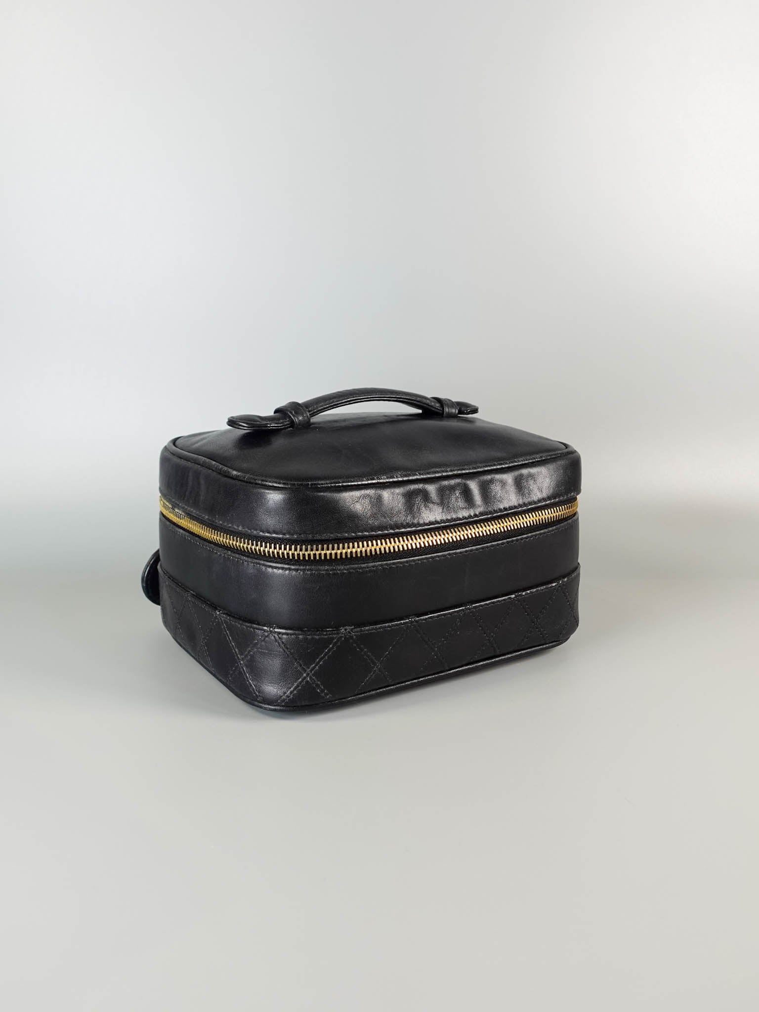 Vanity Cosmetic Case in Calfskin Leather Series 4 | Purse Maison Luxury Bags Shop