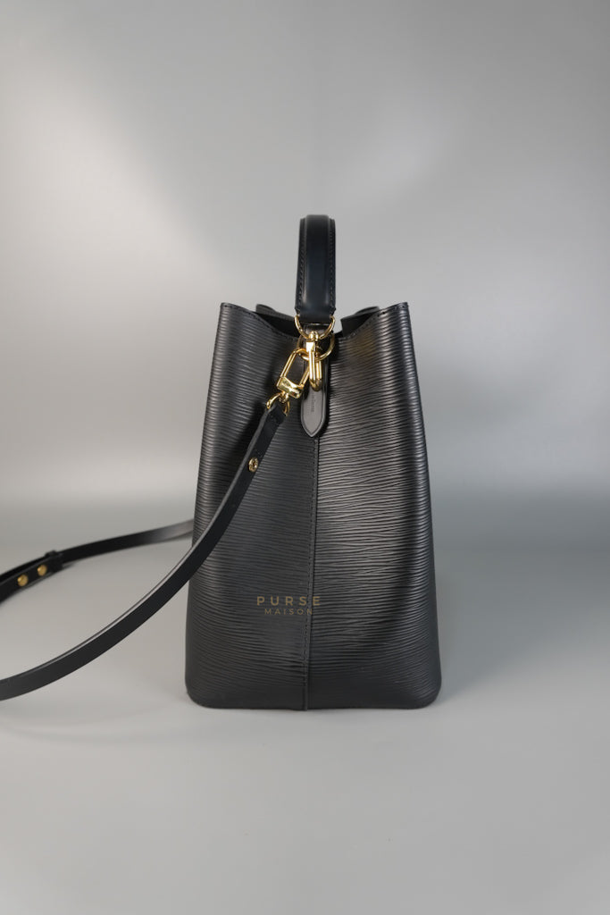 Neo Neo Love Lock Epi Leather Bag (Date Code: SR0159)