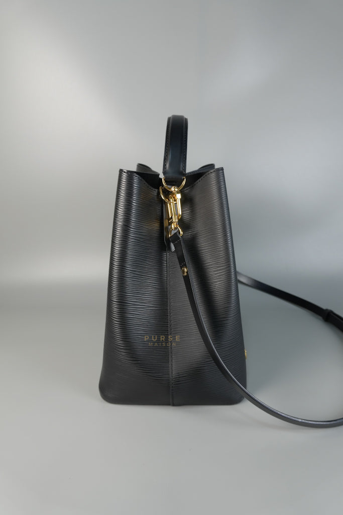 Neo Neo Love Lock Epi Leather Bag (Date Code: SR0159)