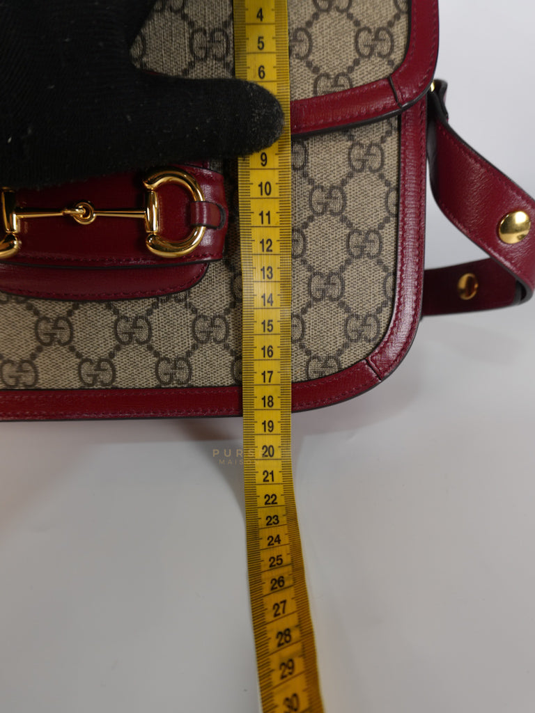 Horsebit 1955 Medium in Beige/Red Canvas