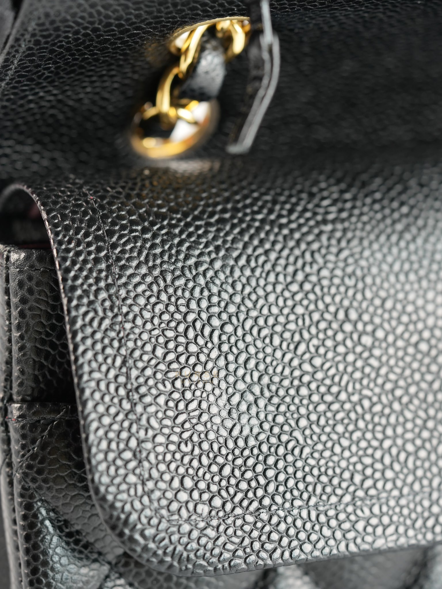 Classic Double Flap Medium in Black Caviar Gold Hardware(Series 23)