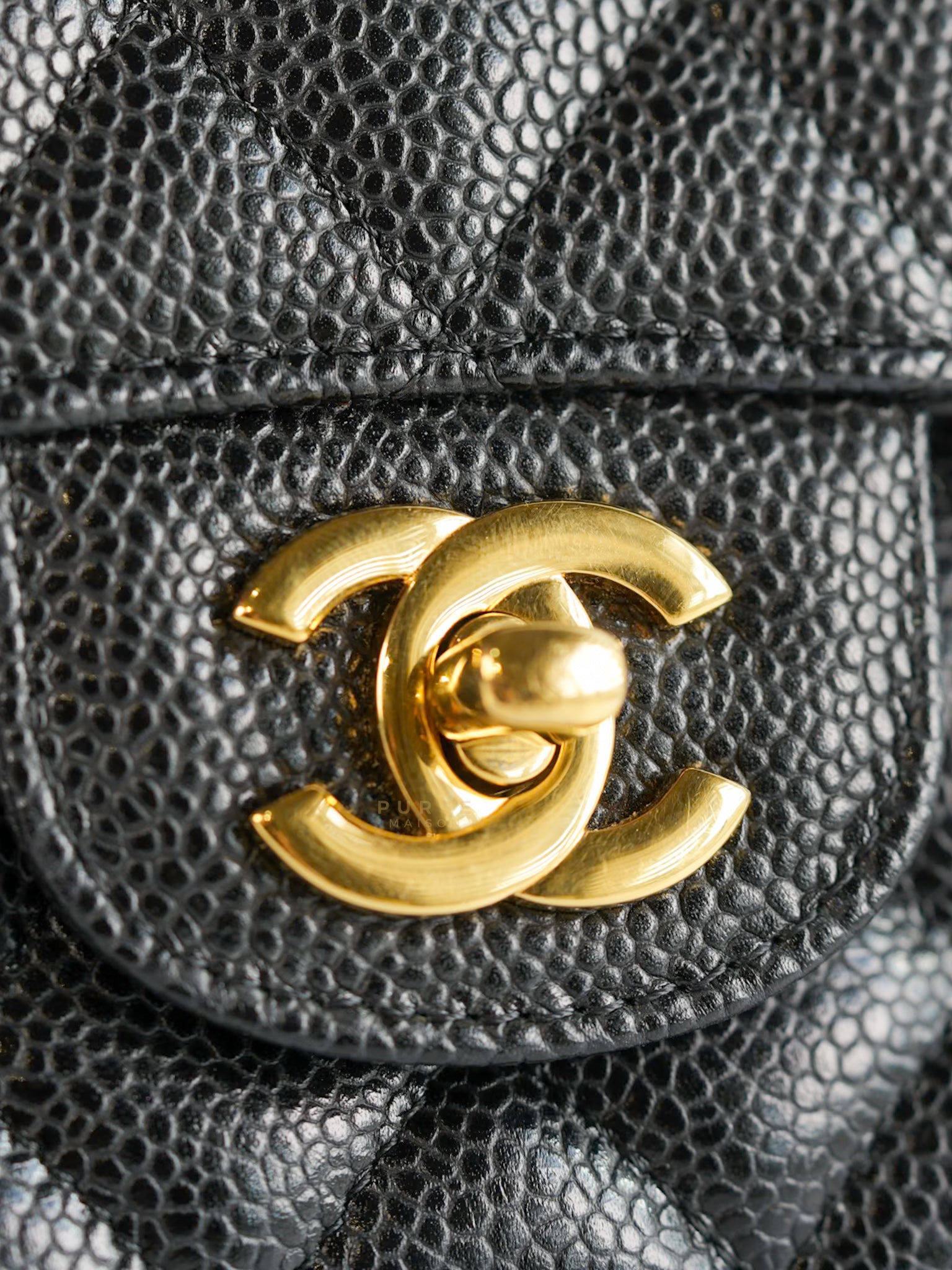 Classic Double Flap Medium in Black Caviar Gold Hardware(Series 22)