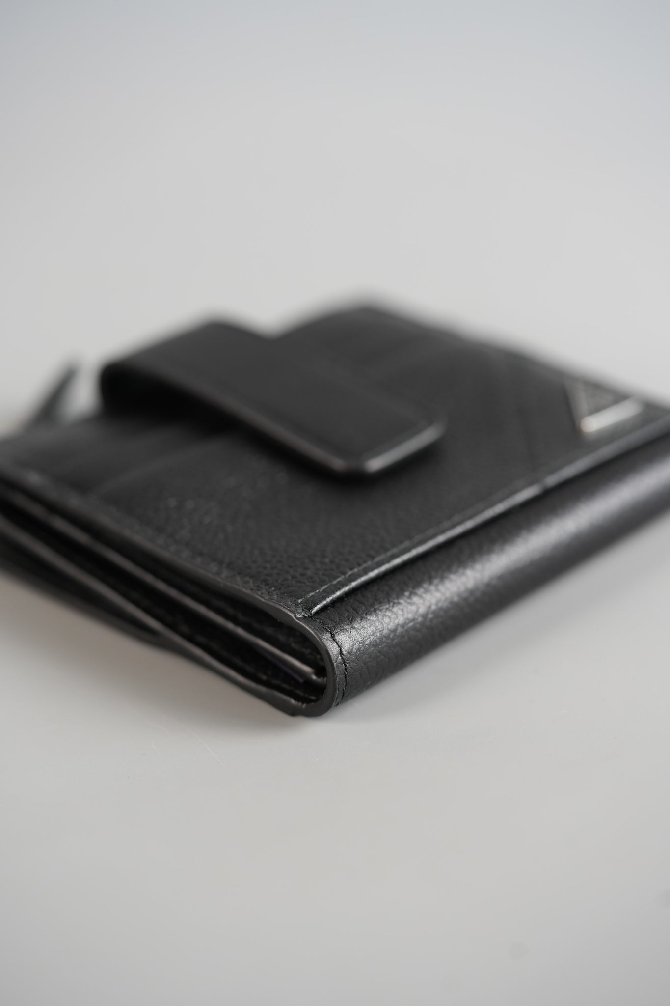 2MC066 Portacarte in Black Vitello Micro Grain Leather Wallet