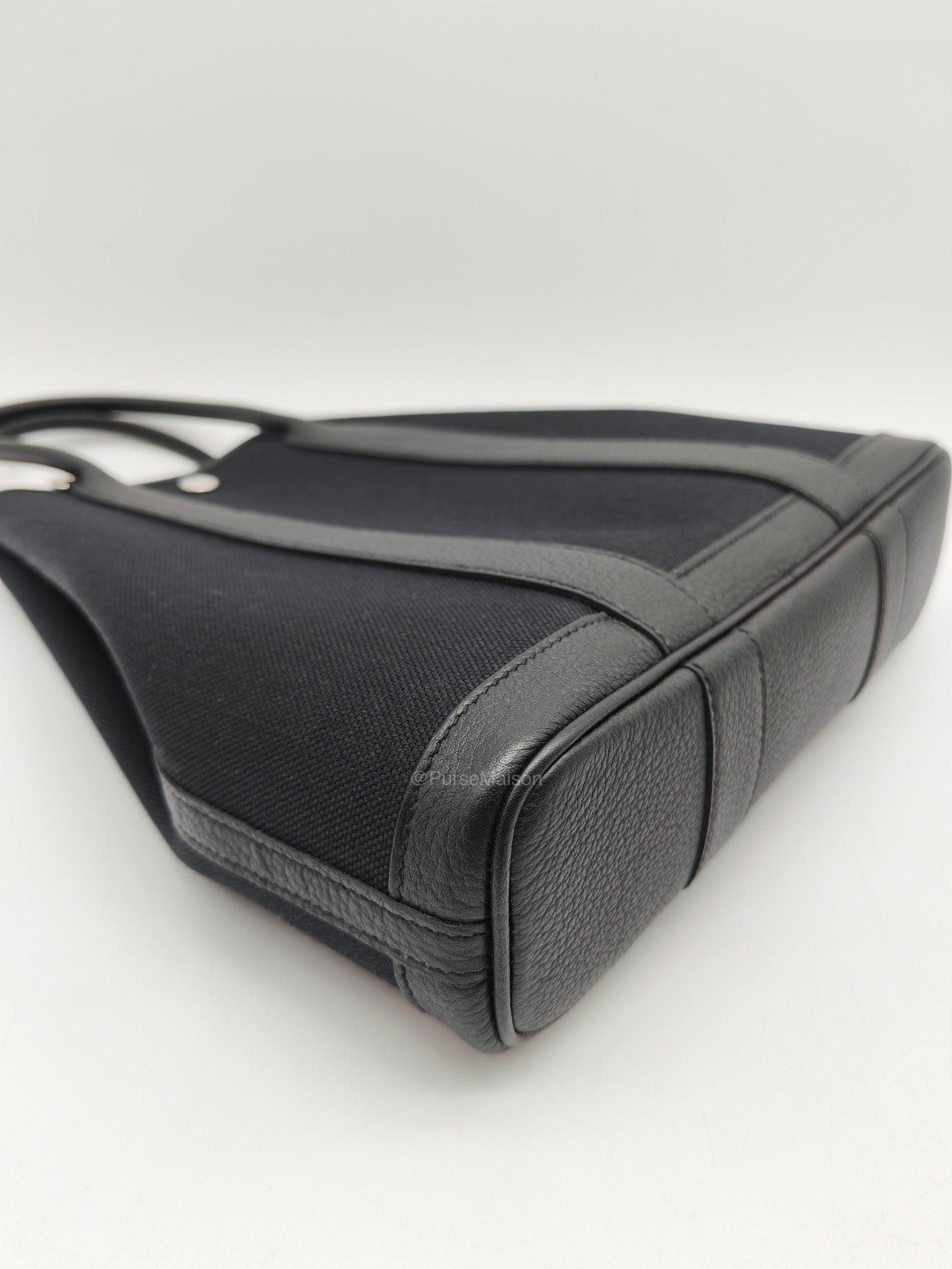 Hermes Garden File 28 Tote Bag in Black Negonda Trim Leather & Canvas Palladium Hardware Stamp U(2022)