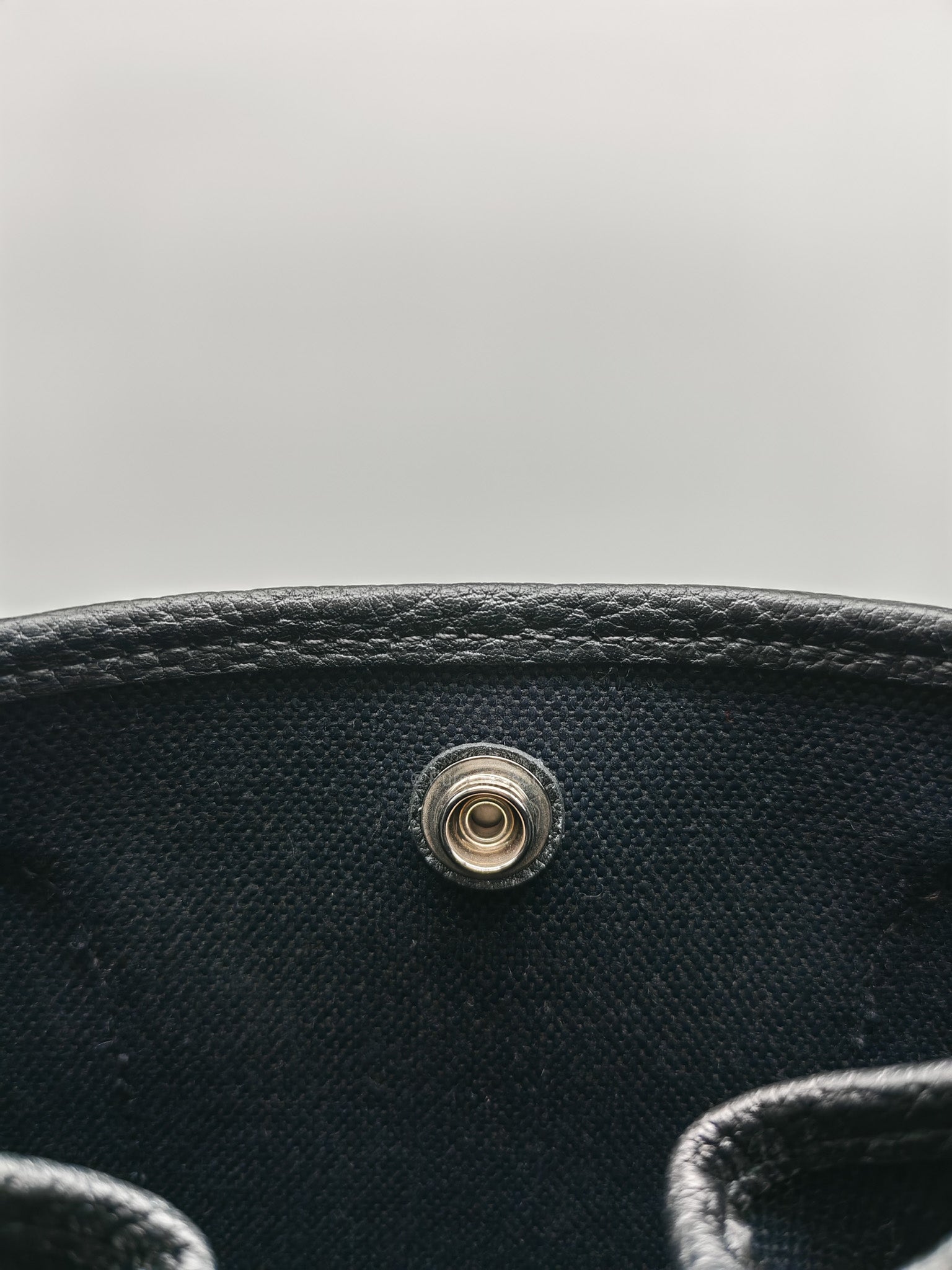 Hermes Garden File 28 Tote Bag in Black Negonda Trim Leather & Canvas Palladium Hardware Stamp U(2022)