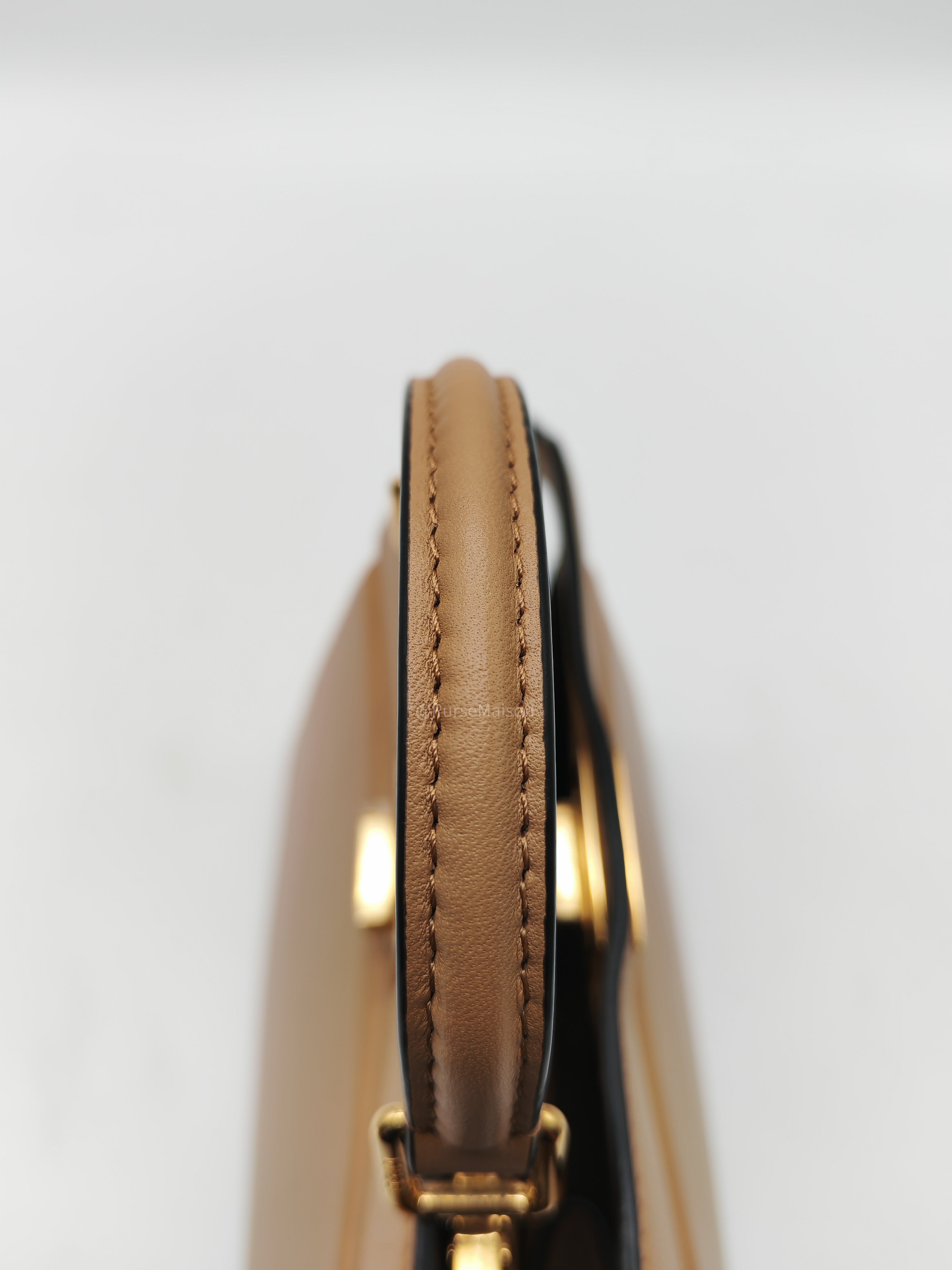 Fendi Peekaboo ISeeU Bag in Dark Beige Calfskin Leather and Gold Hardware