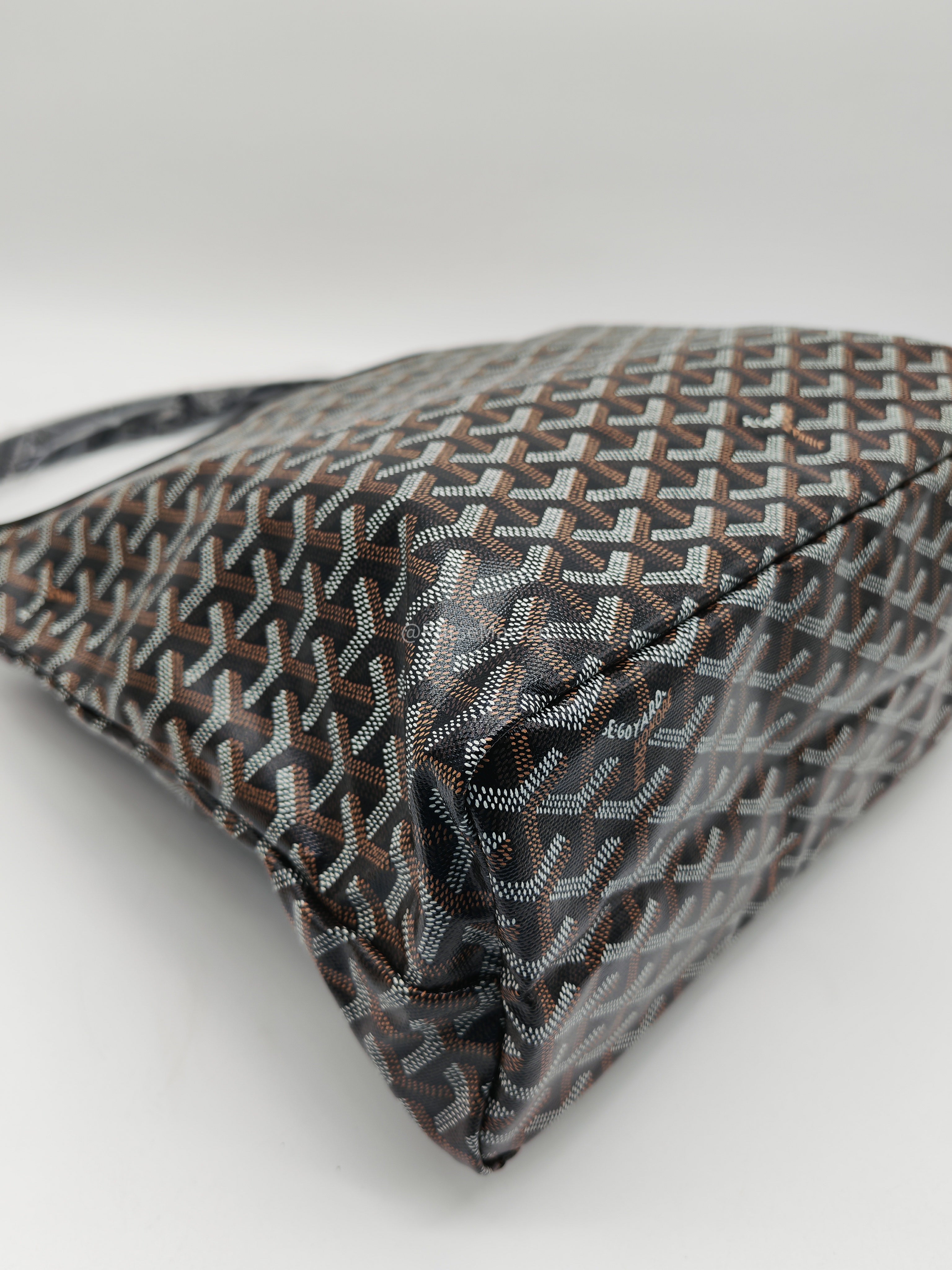 Goyard Boheme Hobo Bag PM in Black Goyardine Canvas
