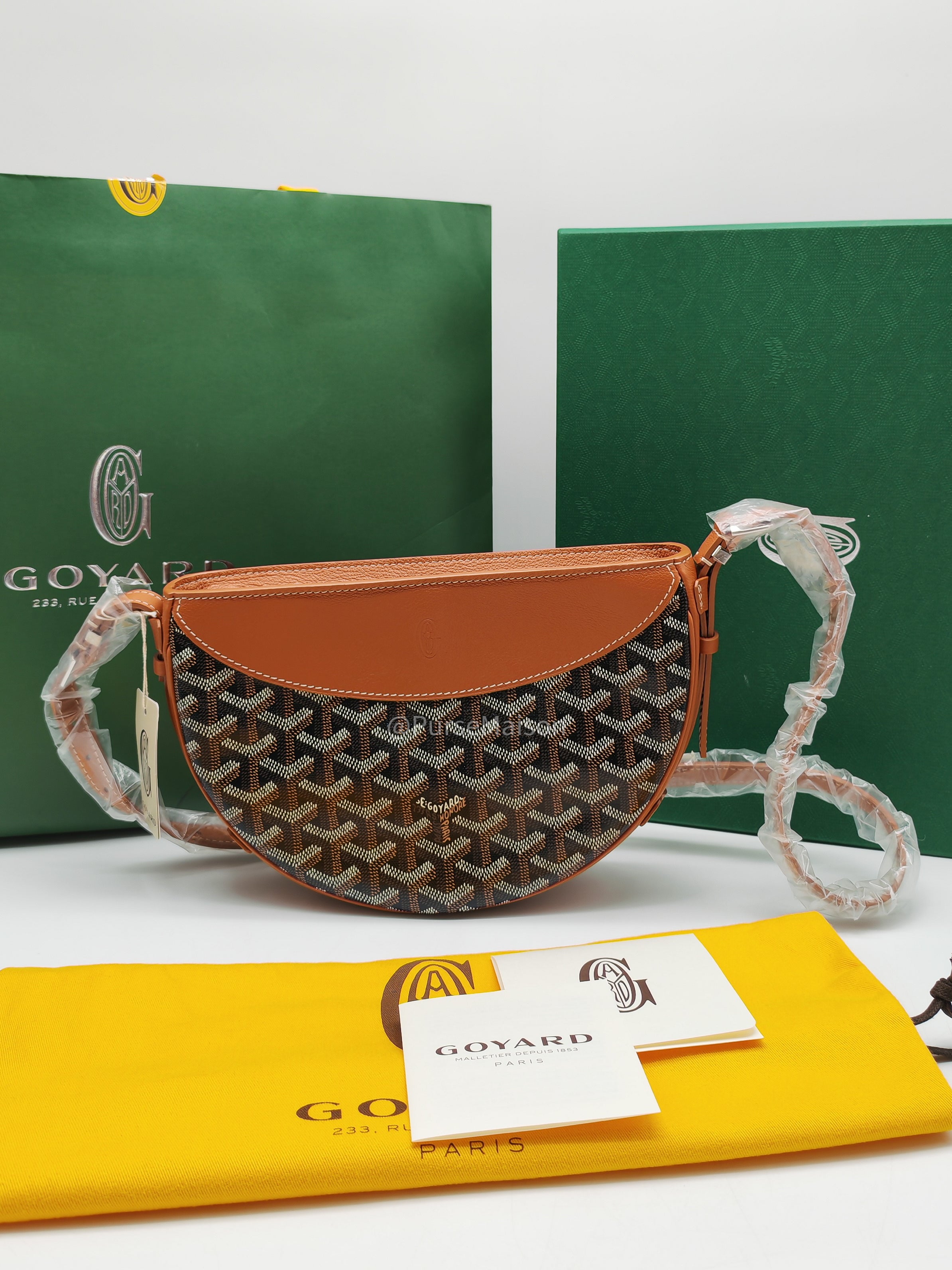 Goyard Hirondelle in Tan Goyardine Canvas Shoulder Bag