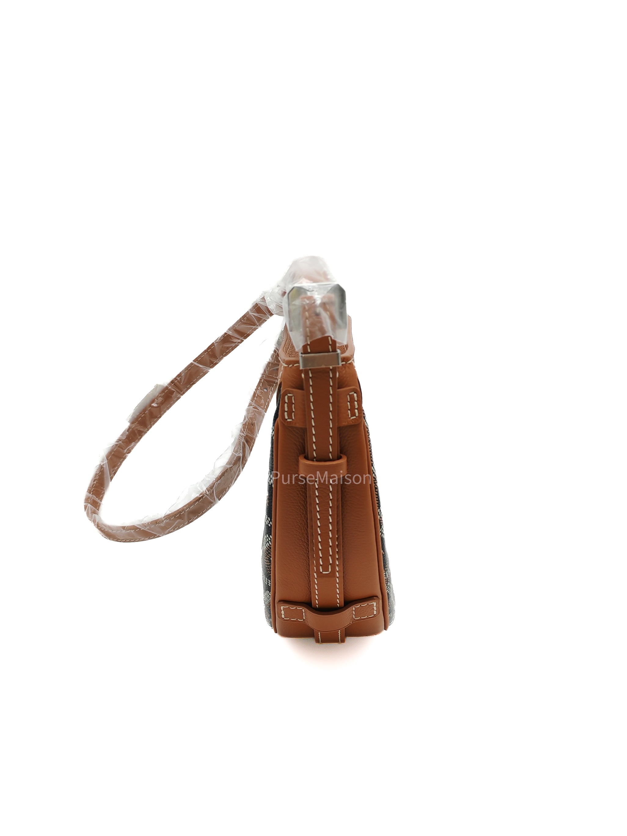 Goyard Hirondelle in Tan Goyardine Canvas Shoulder Bag