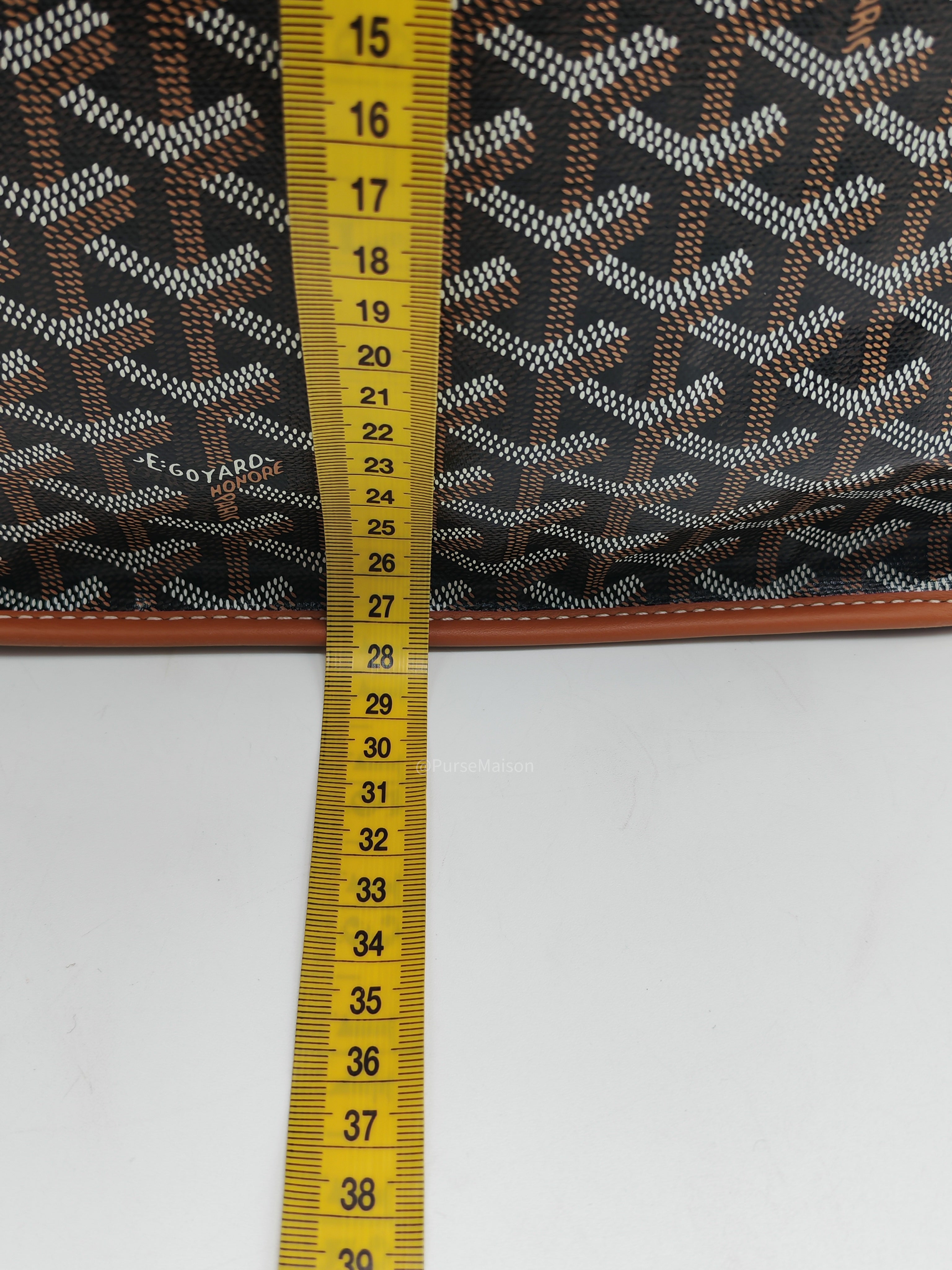 Goyard Sac Anjou Tote Bag PM in Noir Et Naturel/Tan Goyardine Canvas