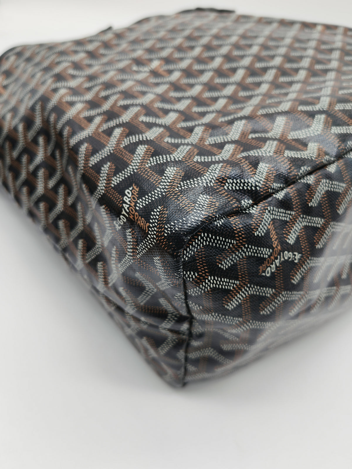 Goyard Saint Louis Tote Bag PM in Black Goyardine Canvas