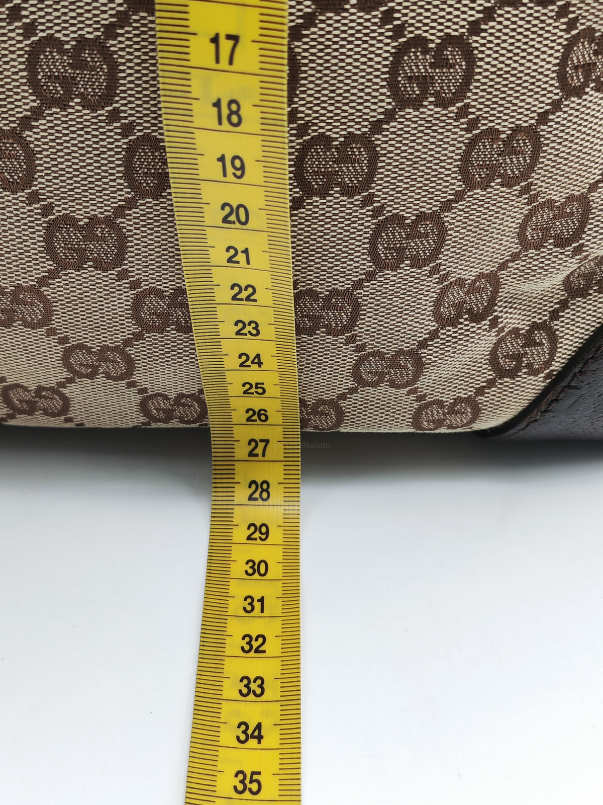 Gucci Zip Messenger Shoulder Bag in Monogram GG Canvas and Silver Hardware