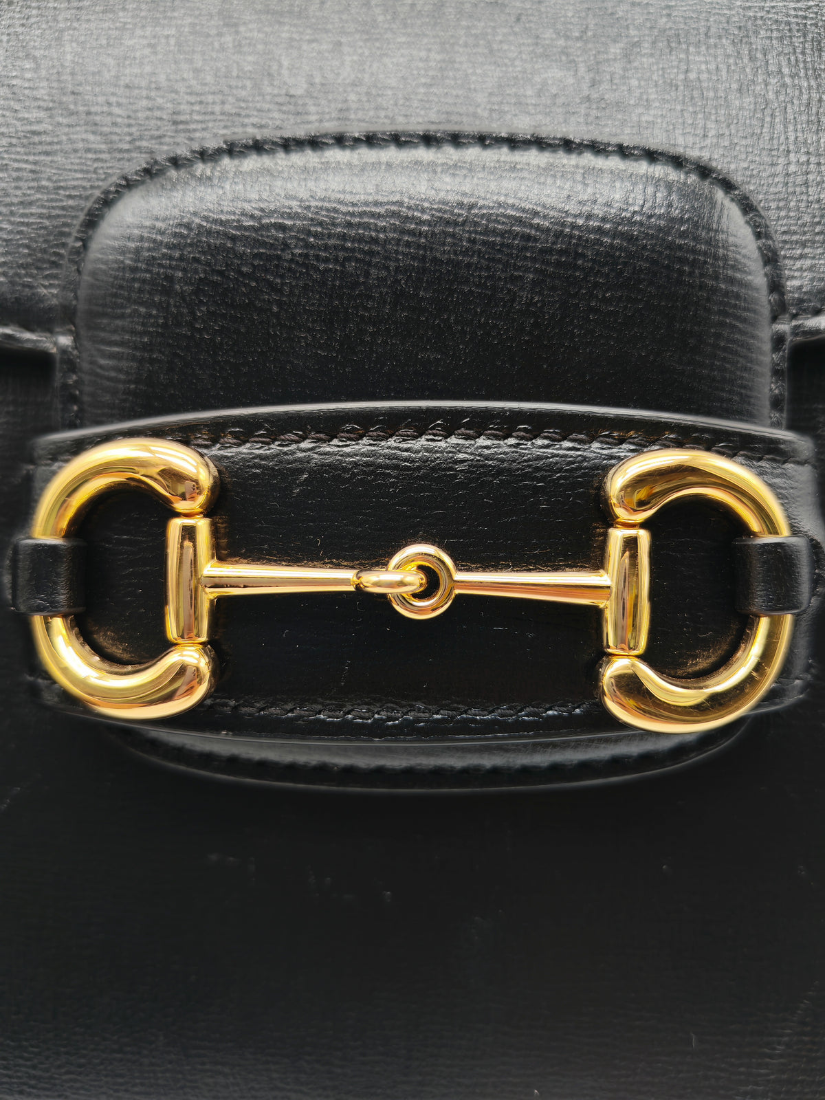 Gucci Horsebit 1955 Shoulder Bag Medium in Black Calfskin Leather