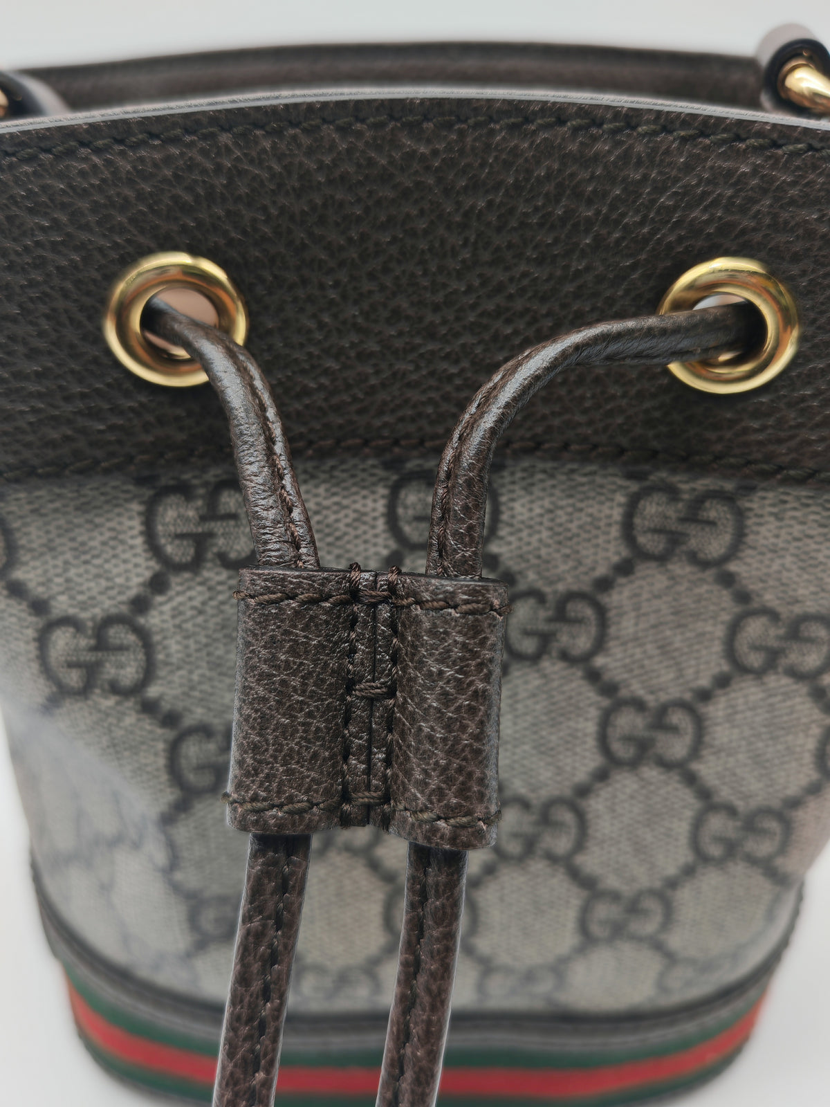 Gucci Ophidia Mini Bucket Bag in GG Supreme Monogram Canvas and Gold Hardware