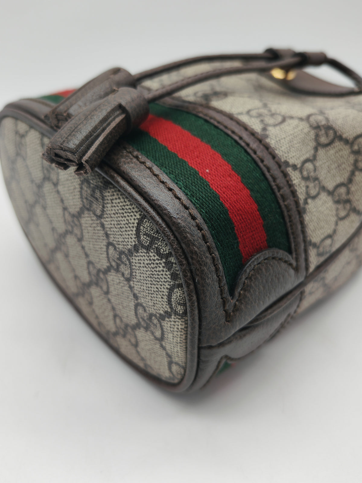Gucci Ophidia Mini Bucket Bag in GG Supreme Monogram Canvas and Gold Hardware
