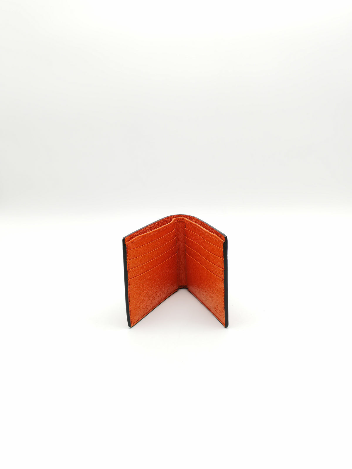 Gucci Bi-Fold Wallet in Orange Leather Signature Web